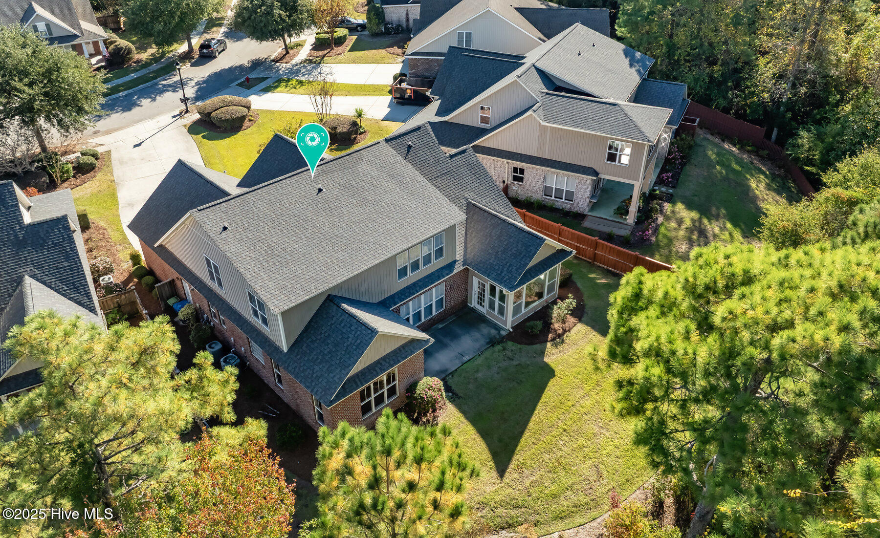 100540144 | Photo 50