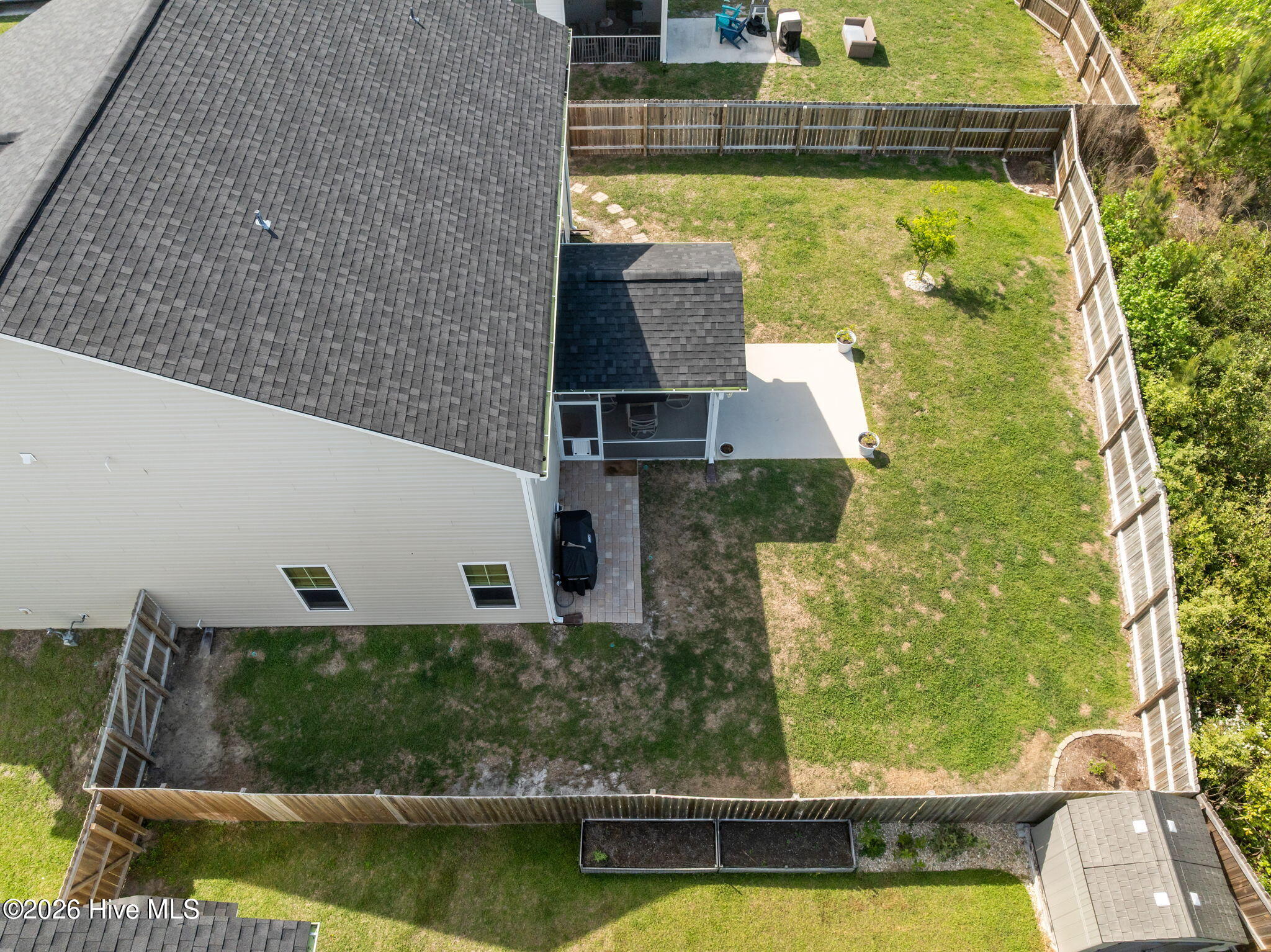 100567442 | Photo 41