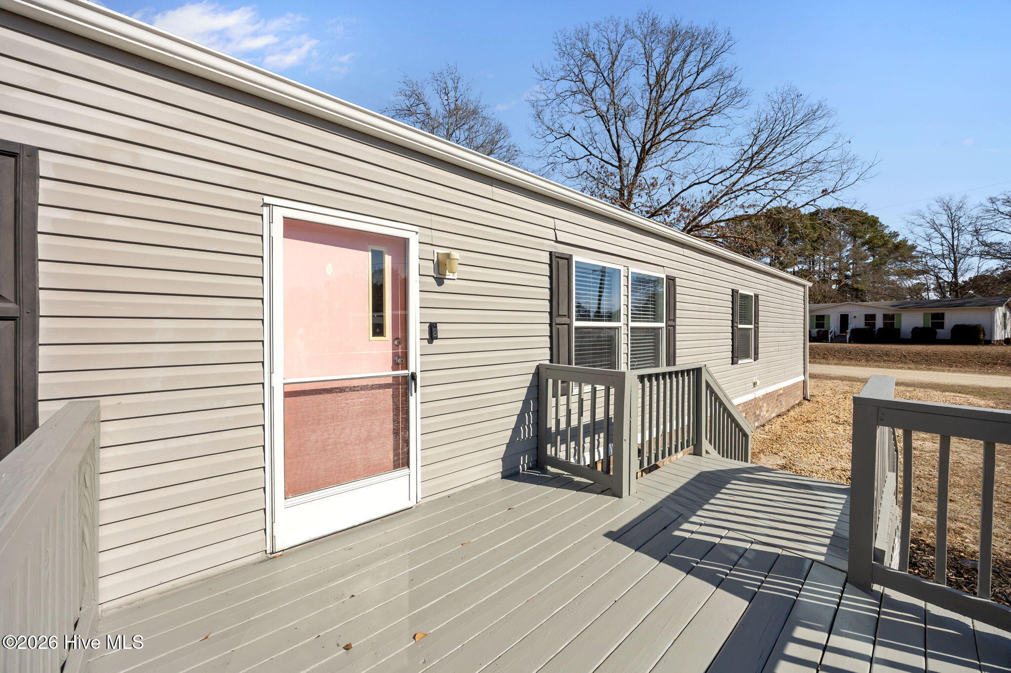 100551918 | Photo 14