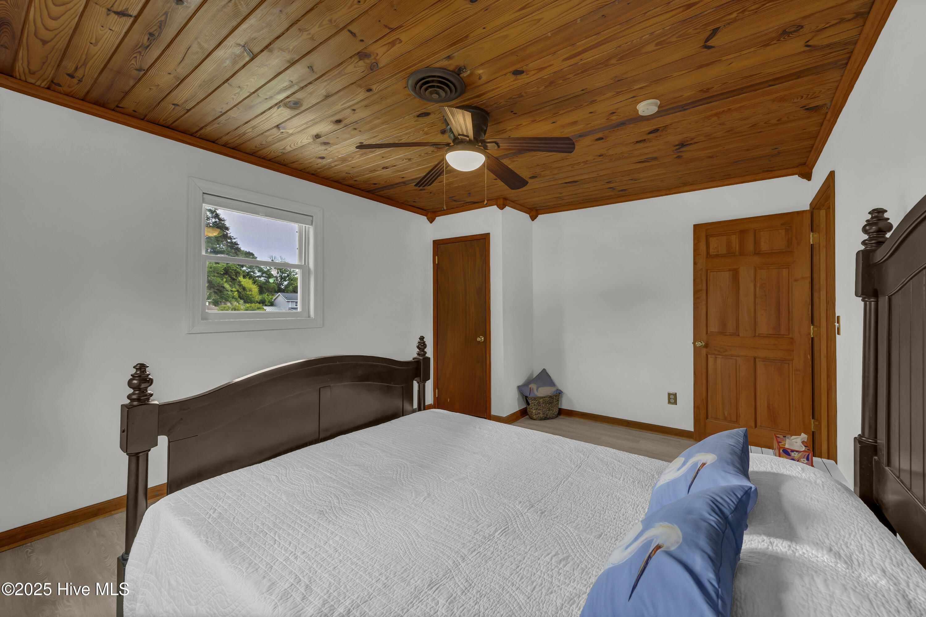 1968 Oak Street SW, Ocean Isle Beach, NC 28469 – photo 15: 015_img_7293_418