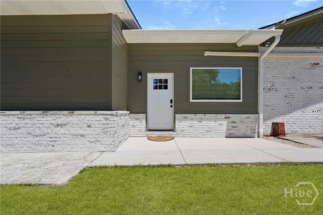 1112 Walthour Road, Savannah, GA 31410 Listing Photo  4