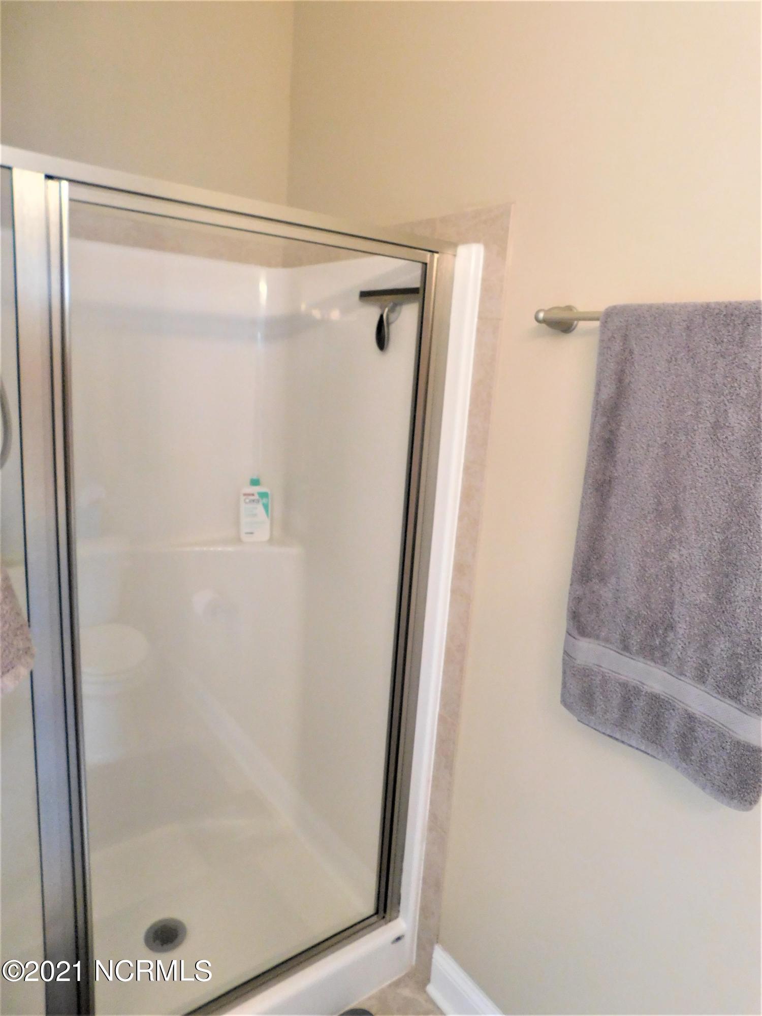 100553896 | Photo 10