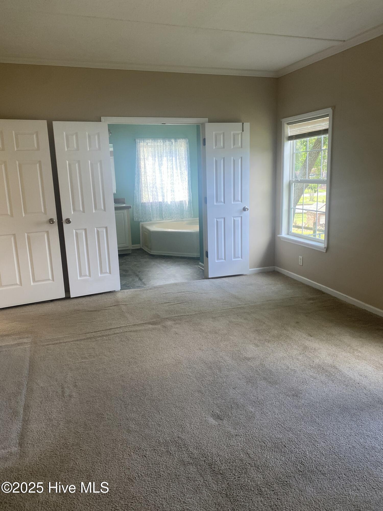 152 Meadowlark Lane,Newport