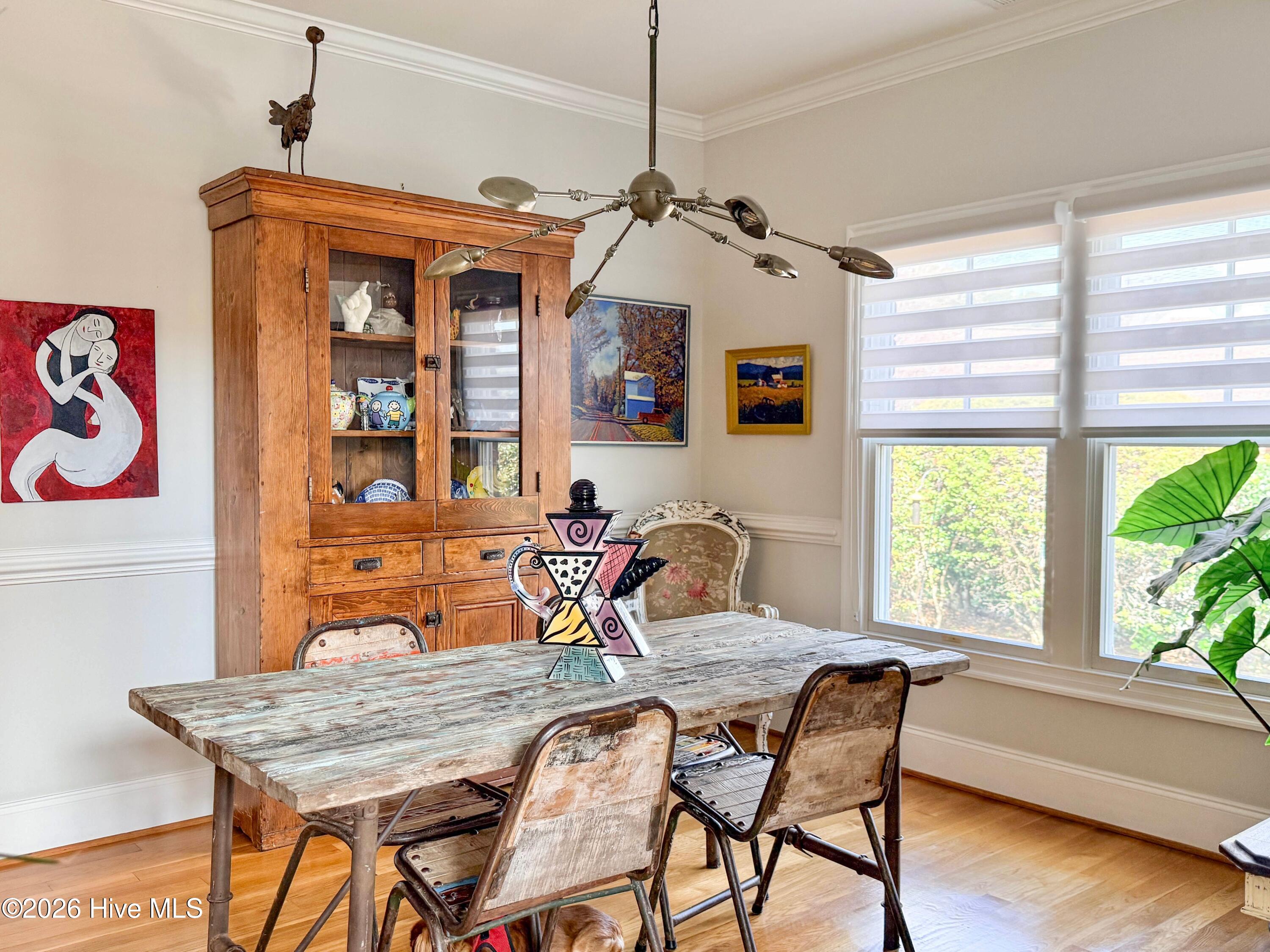 100559415 | Photo 28