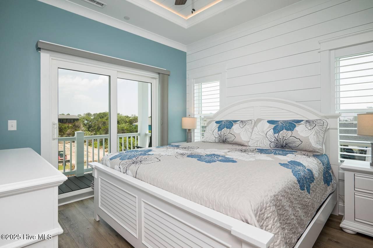 100527522 | Photo 83