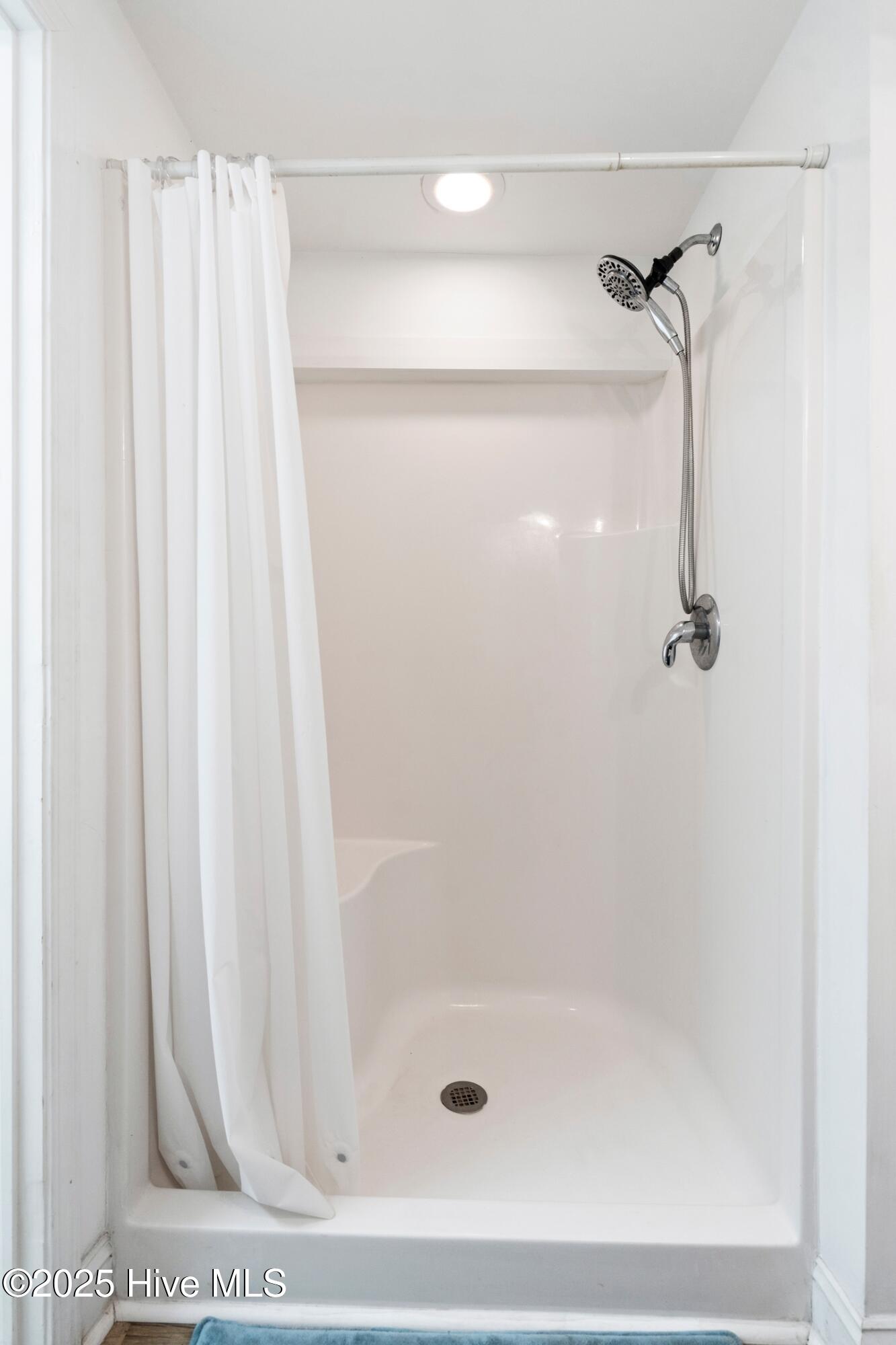 100517564 | Photo 37