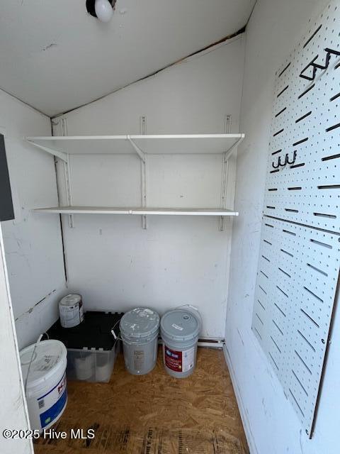 100565749 | Photo 18