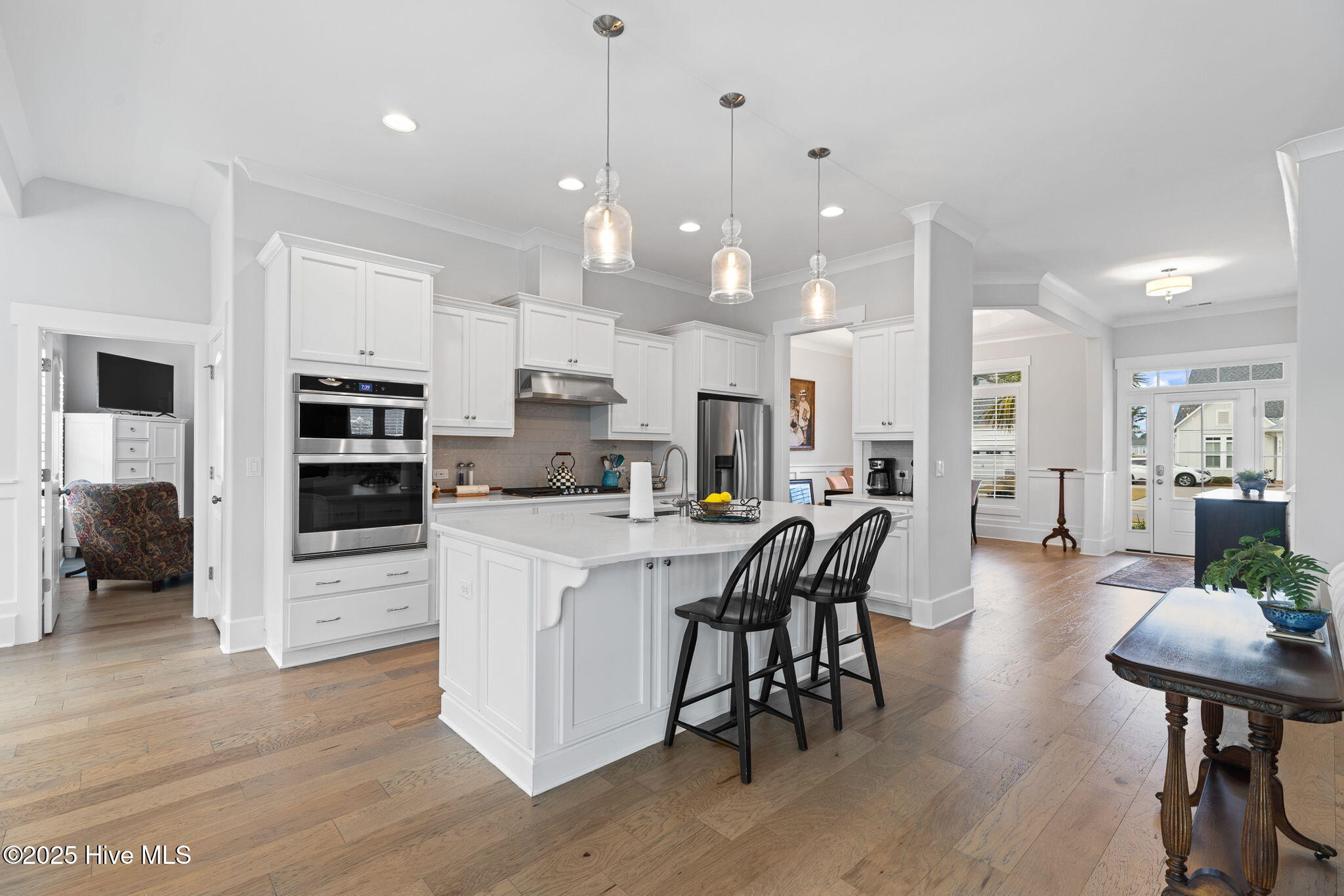 100541273 | Photo 18