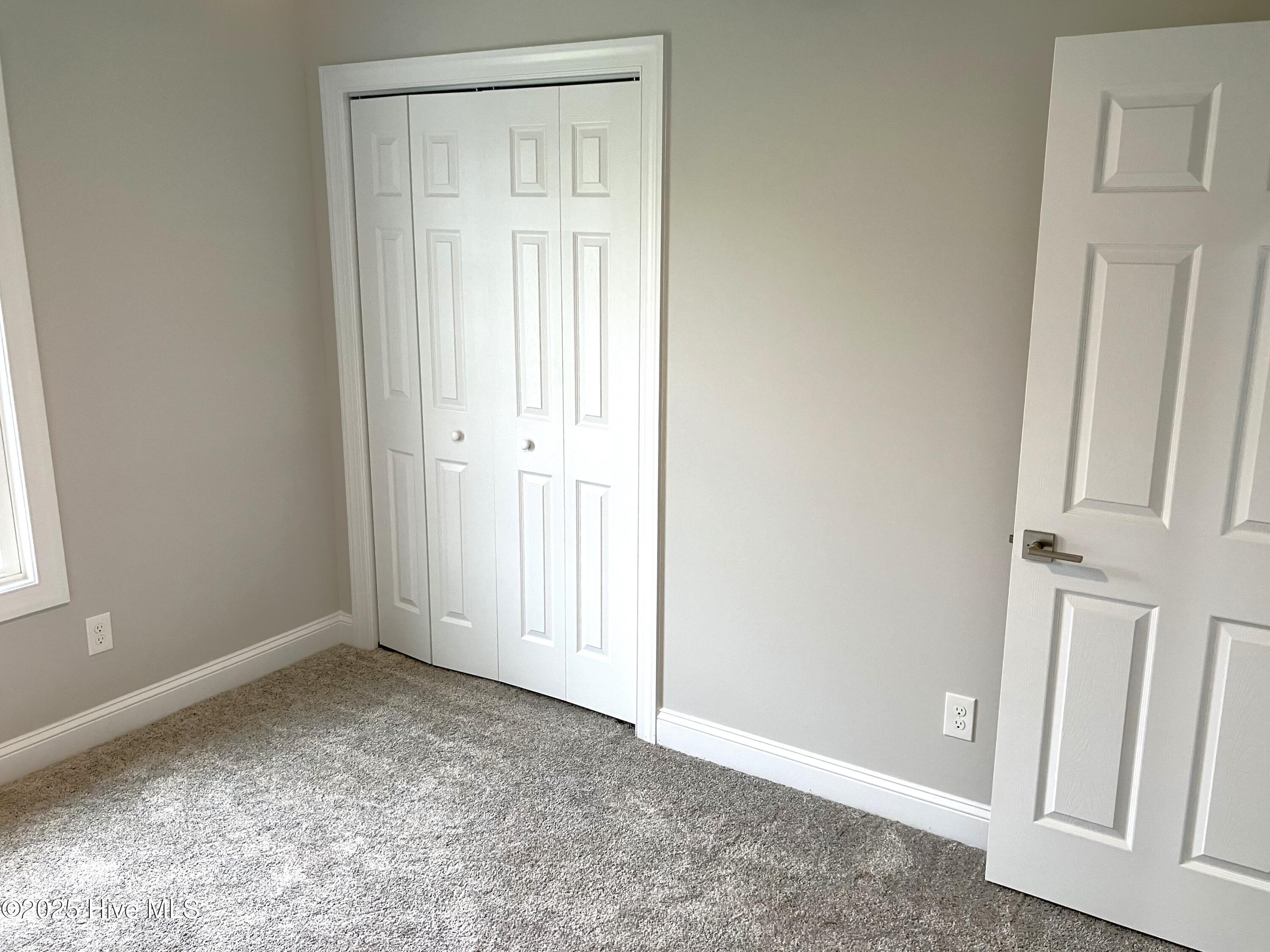 100514031 | Photo 32