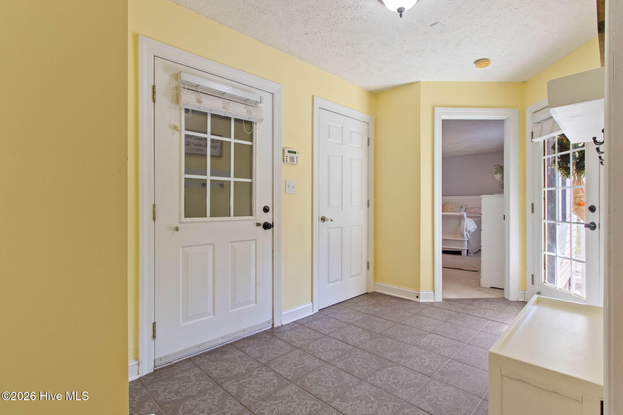 Exterior photo of 727 Mount Olive Road, Bladenboro, NC 28320. MLS: 100603743