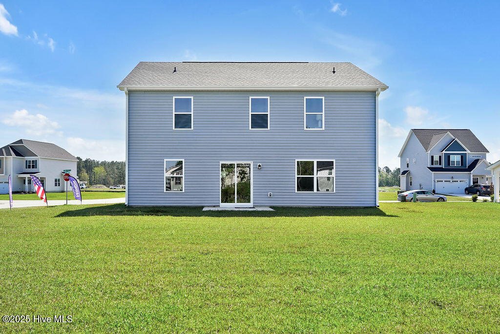 100520746 | Photo 42