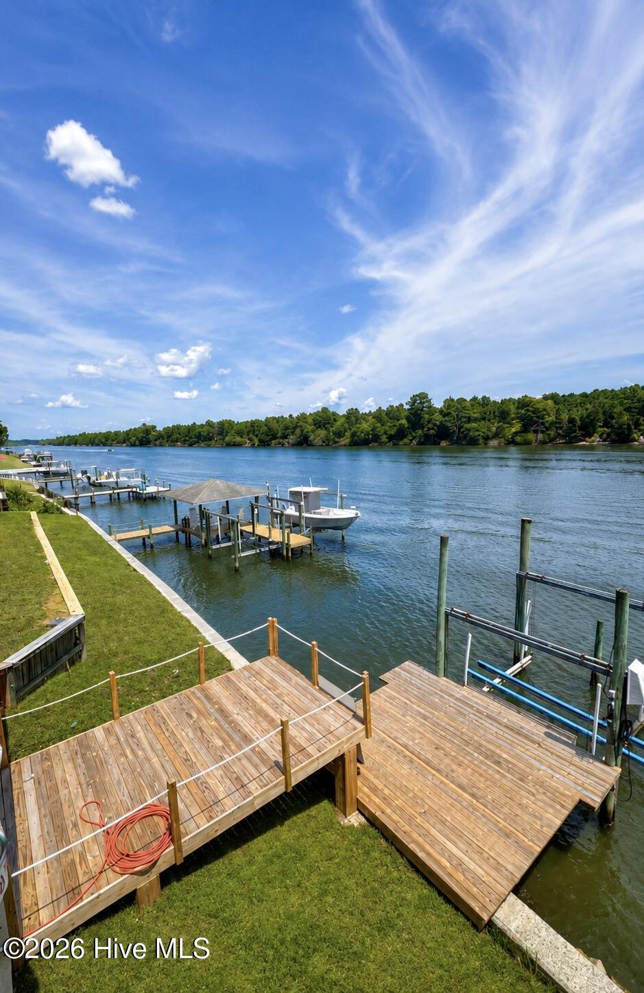 888 Sea Gate Drive,Newport