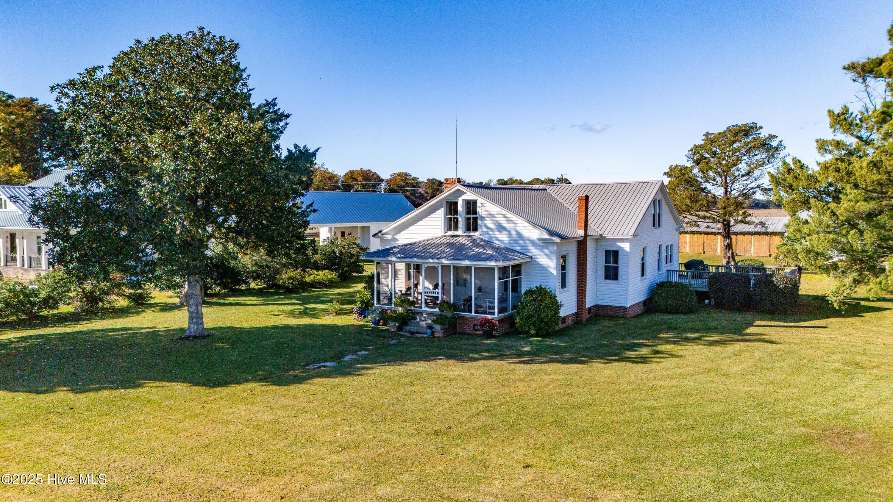 Homes for sale in Arapahoe, NC | 349 River Rd, Arapahoe, NC 28510 | MLS# 100539433