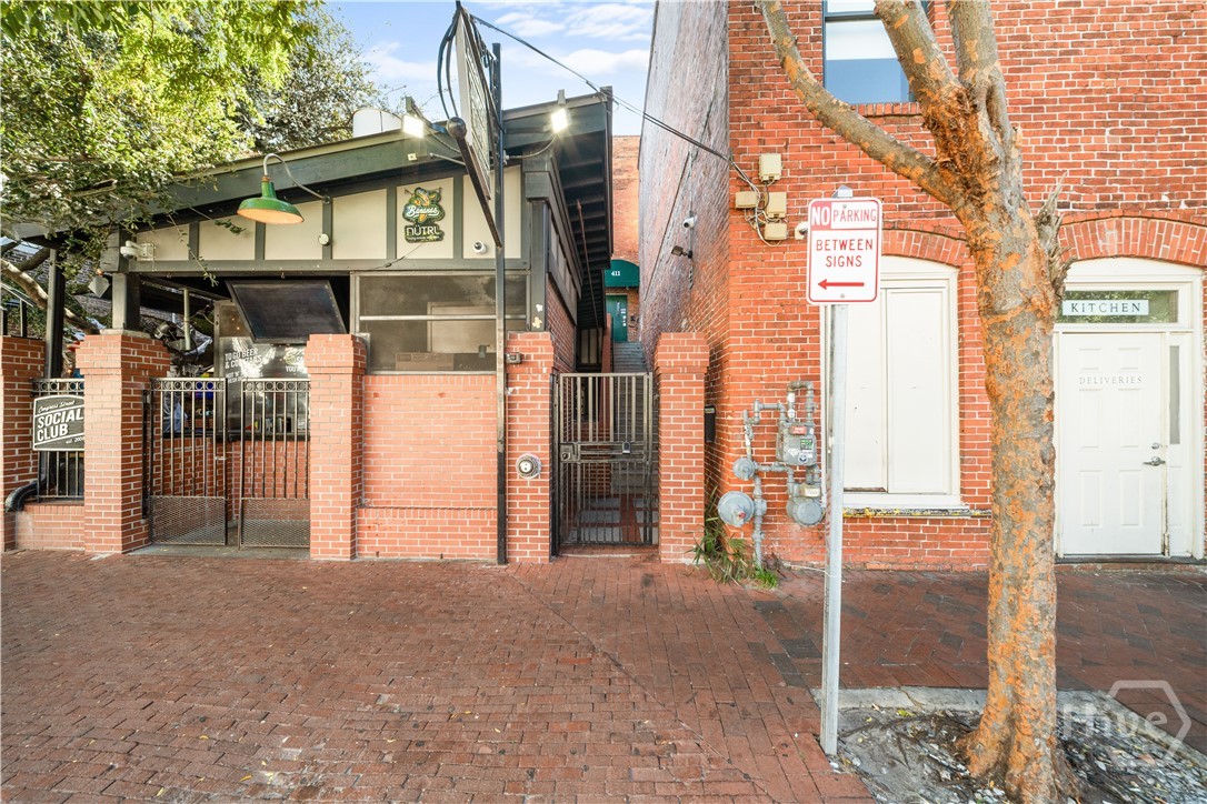 Condo for sale at 411 W Congress St #4, Savannah, GA 31401 | MLS# SA367258