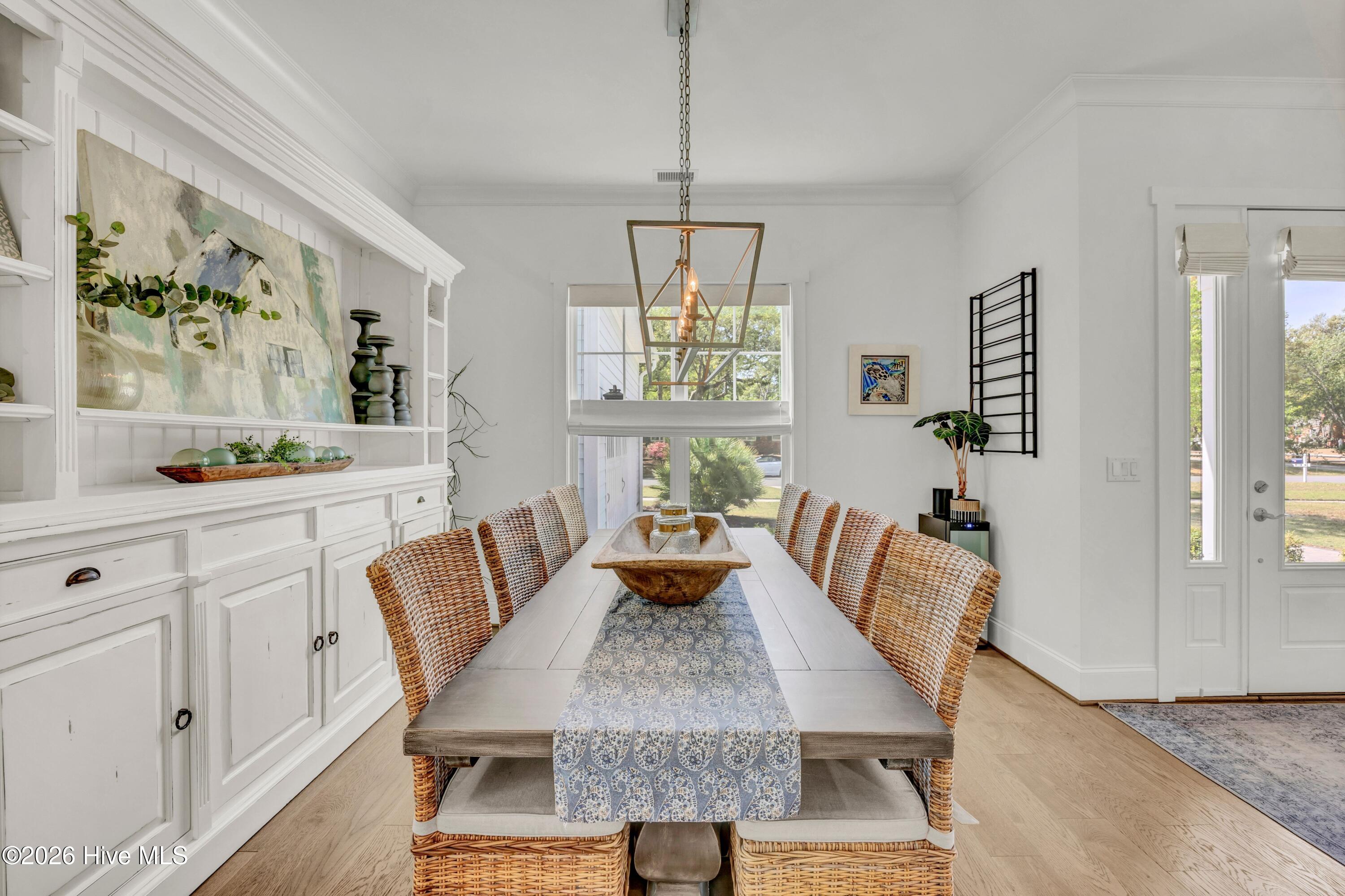 100566048 | Photo 13