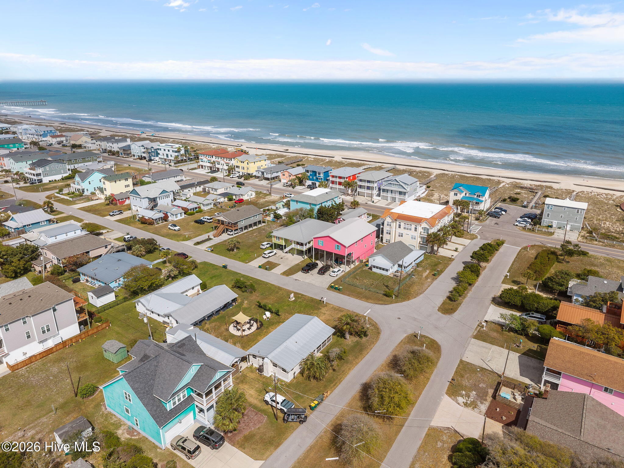 100565968 | Photo 57