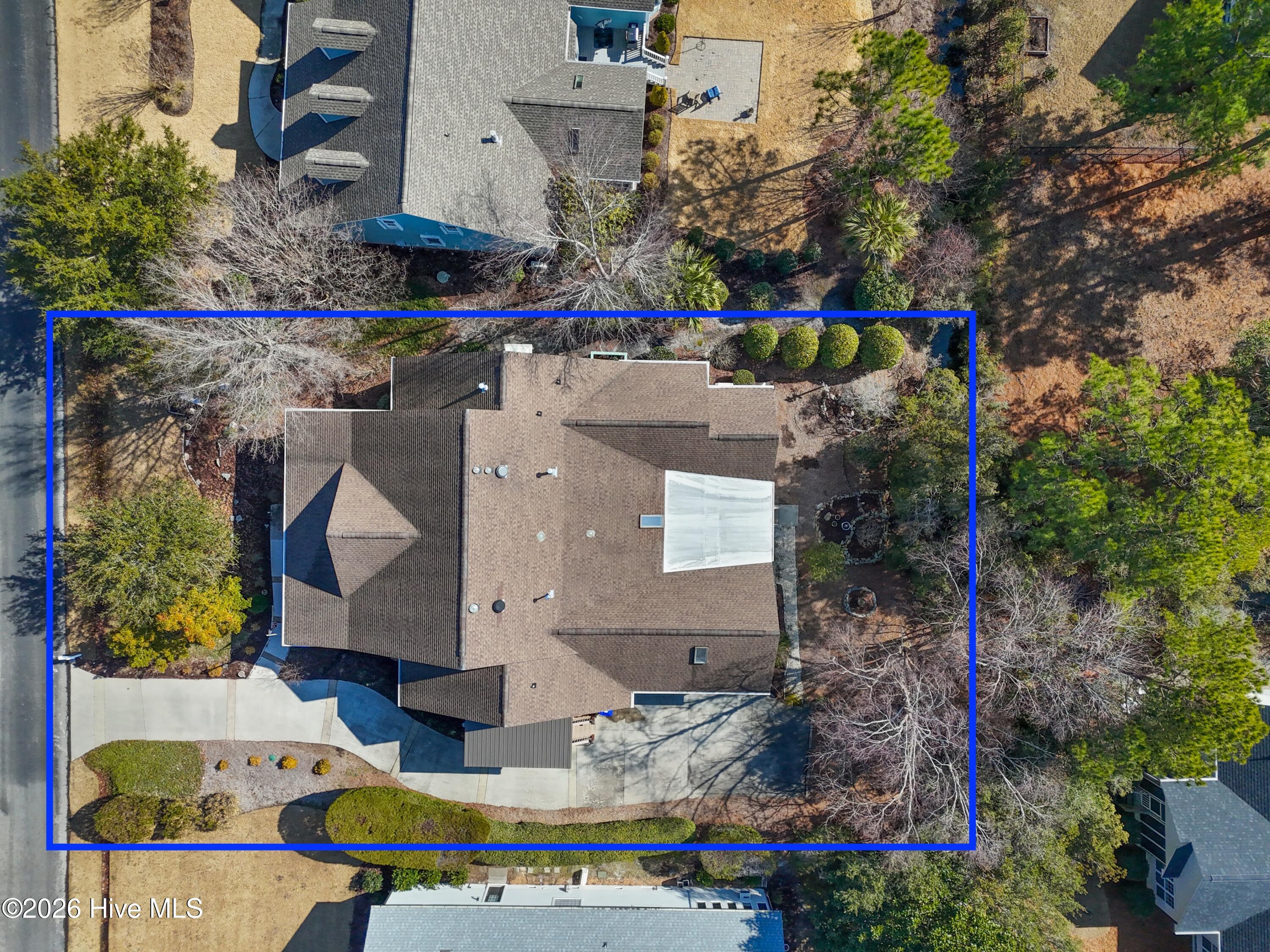 100556962 | Photo 53