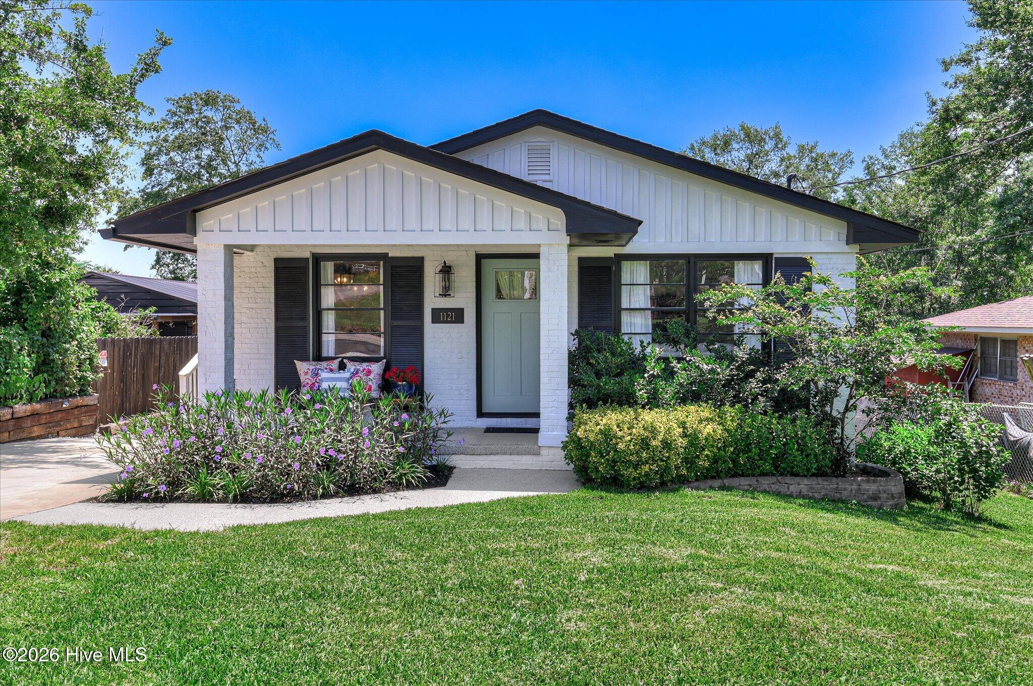 Featured Listings