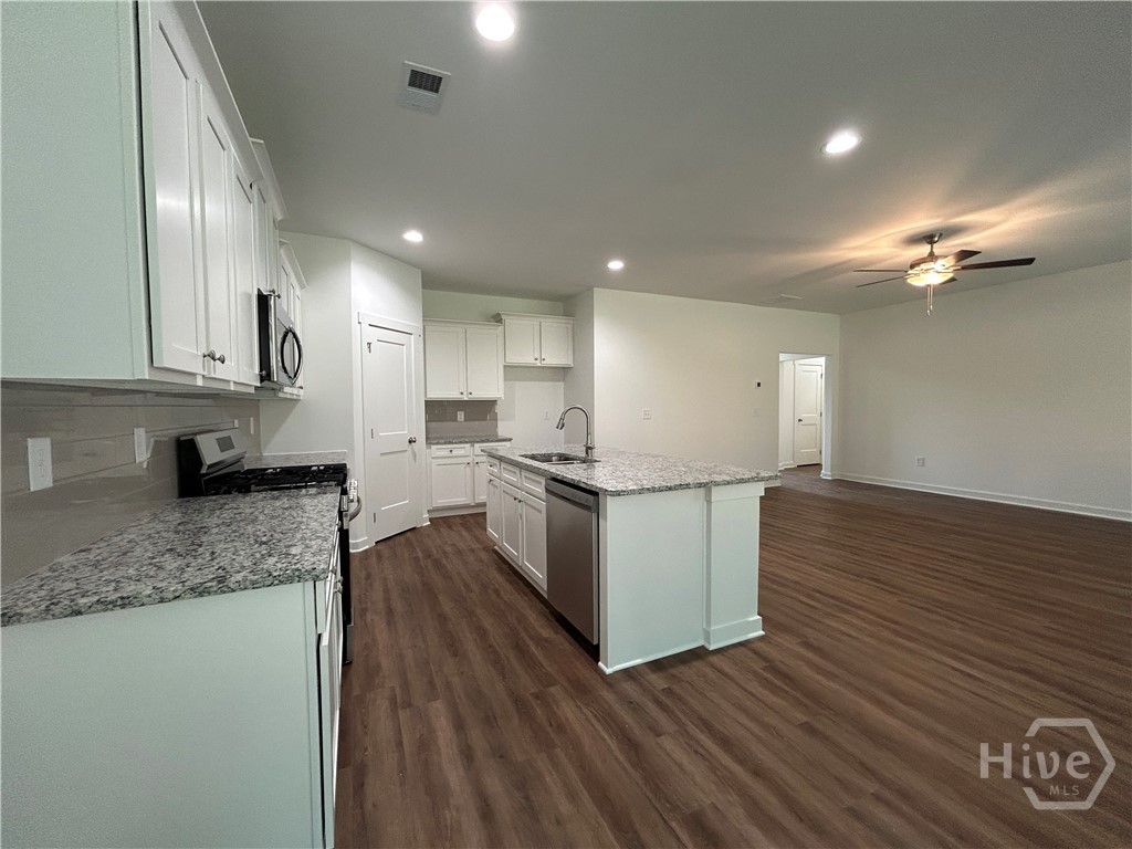 Homes for sale in Statham, GA | 195 Annie Ln, Statham, GA 30666 | MLS# CL336863