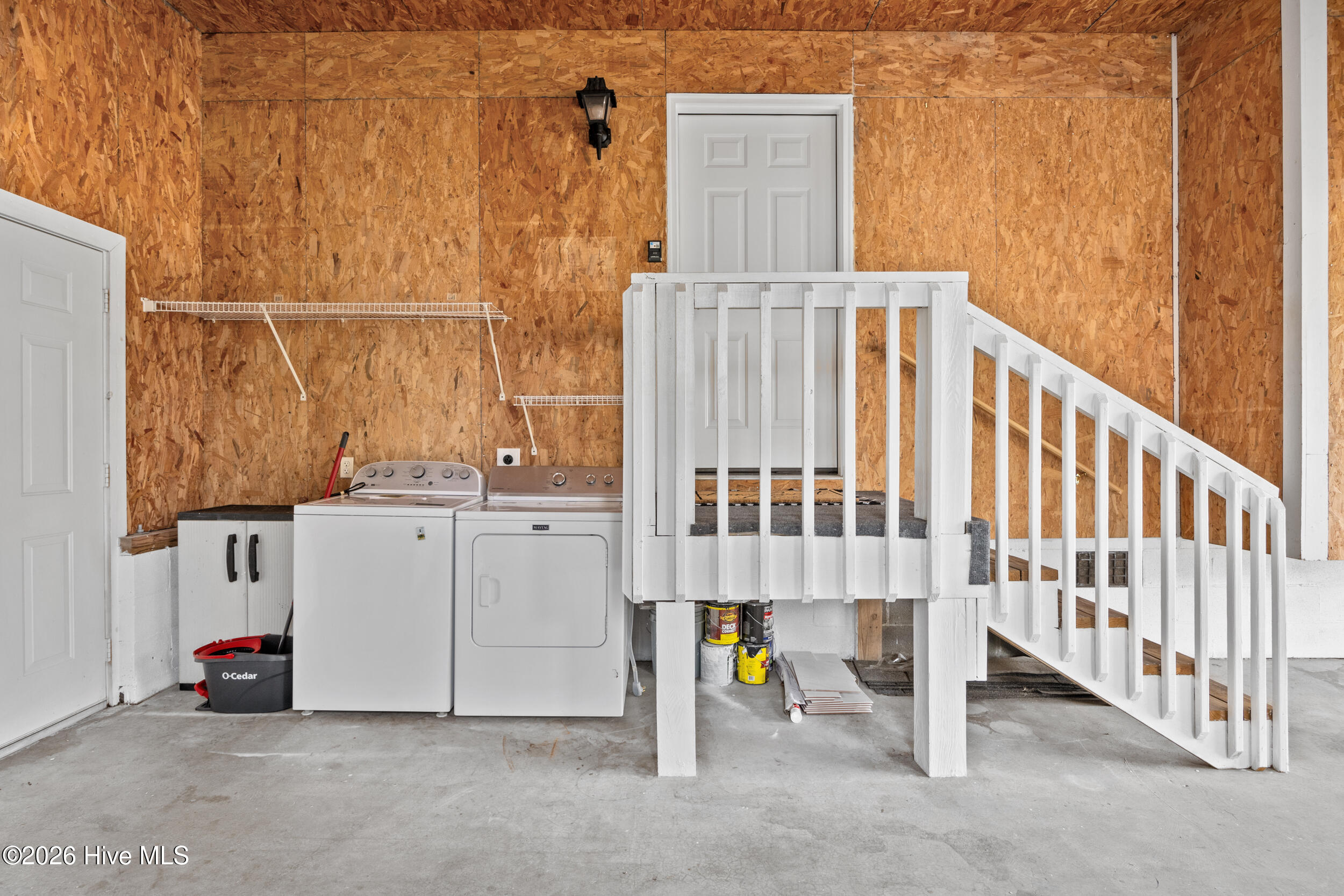 100559146 | Photo 52