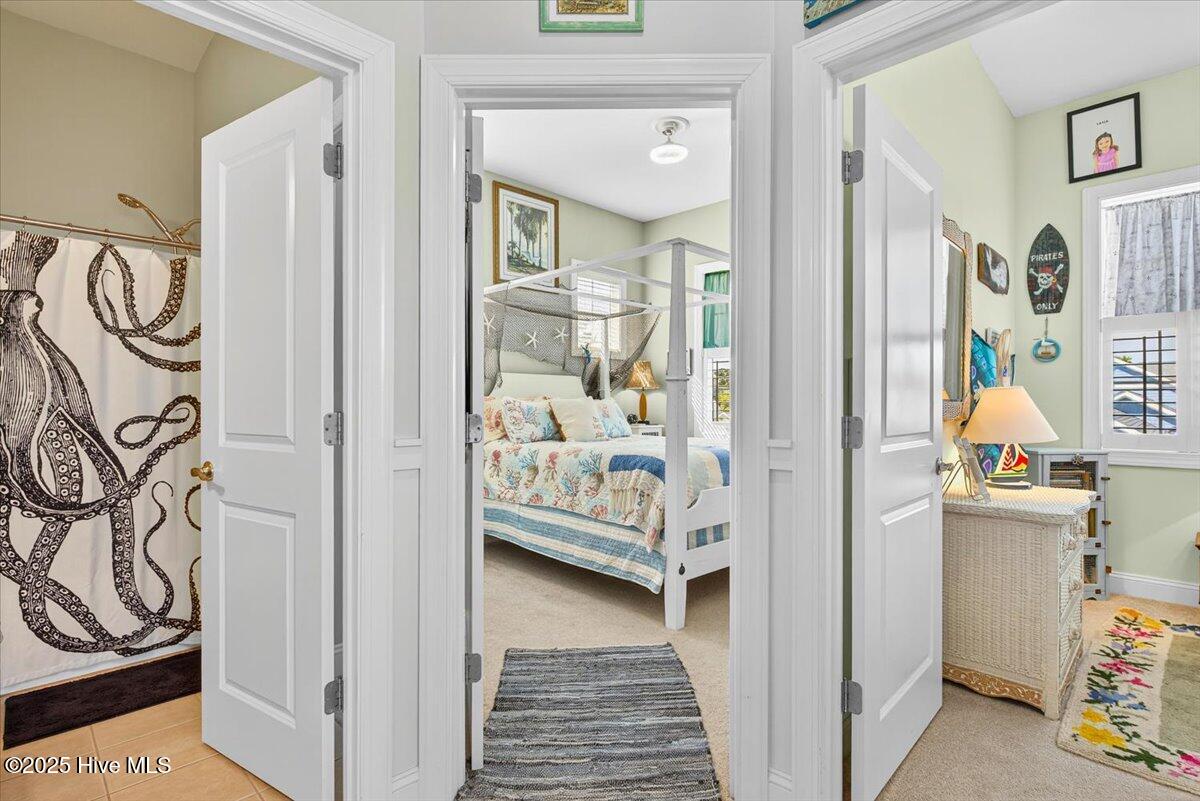 100518883 | Photo 24