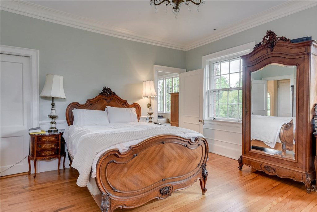 Owners bedroom