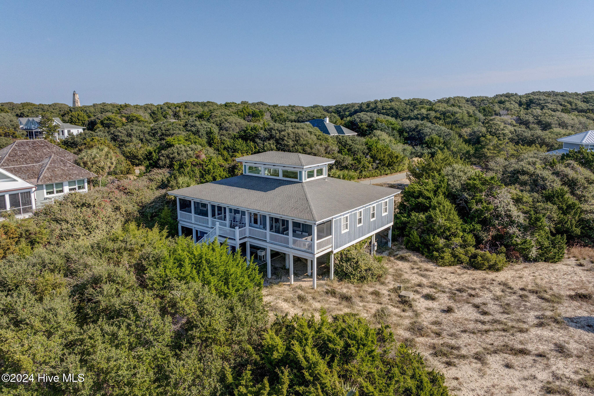 100526759 | Photo 69