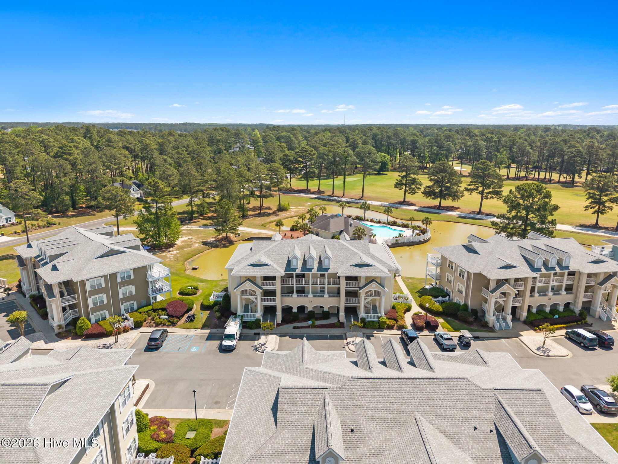 100567876 | Photo 39