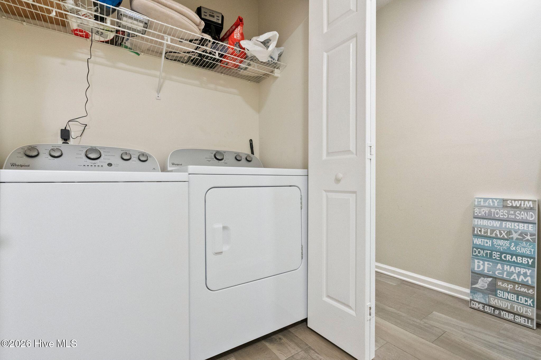 100551504 | Photo 25