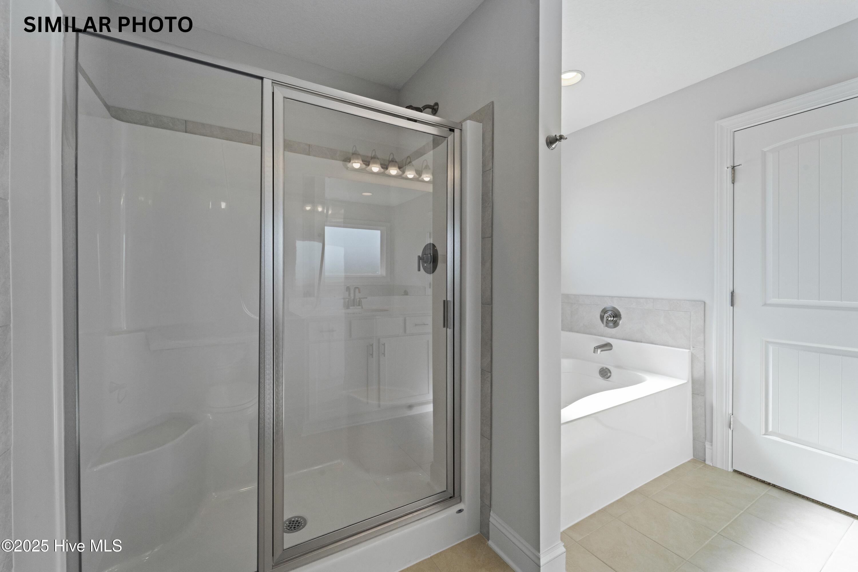 100530665 | Photo 22