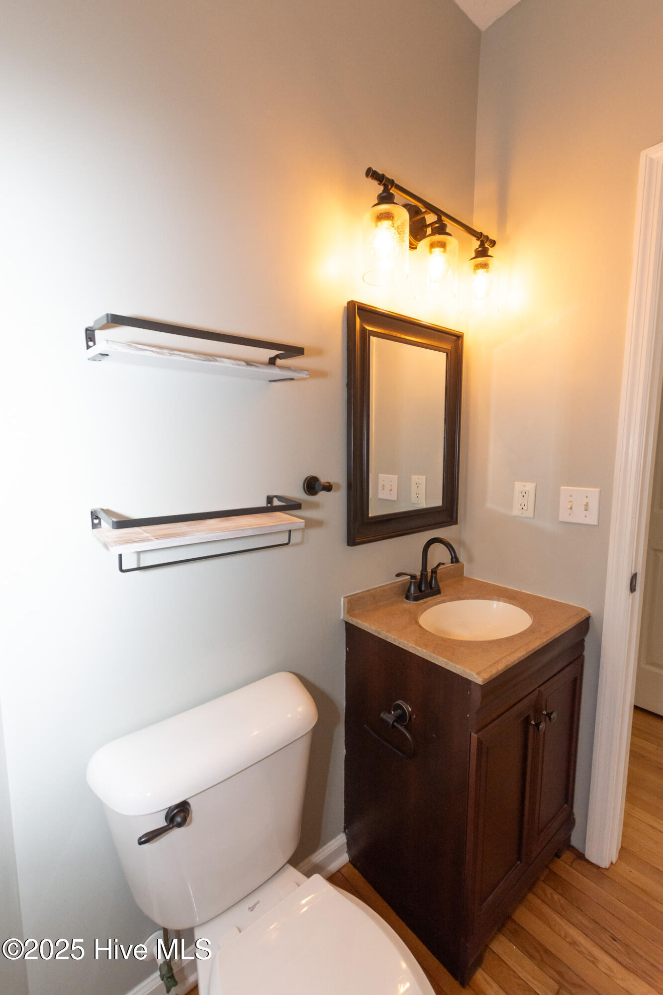 100554866 | Photo 20