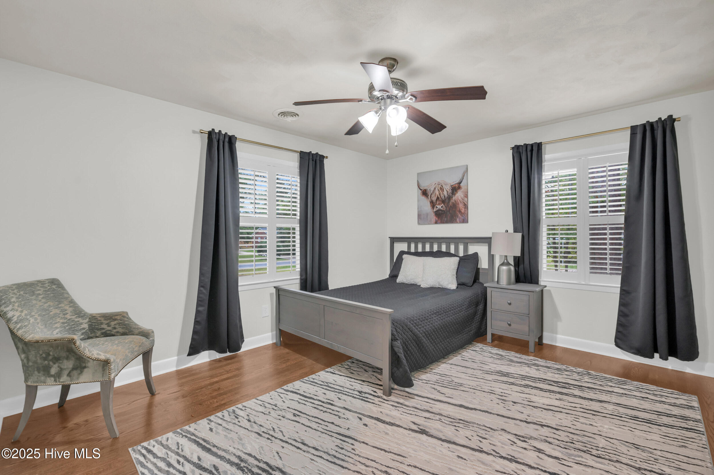 100538722 | Photo 24