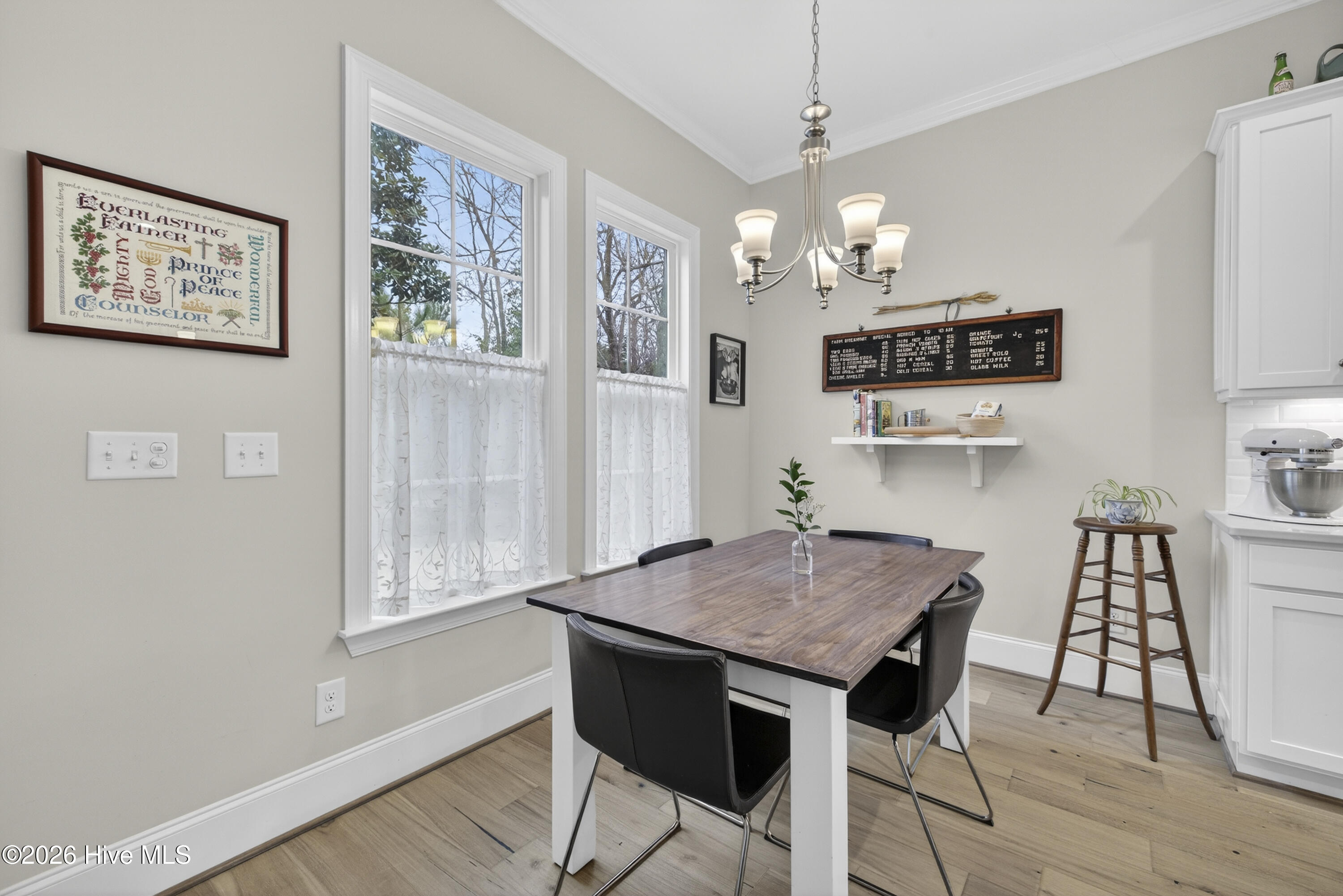 100558157 | Photo 17