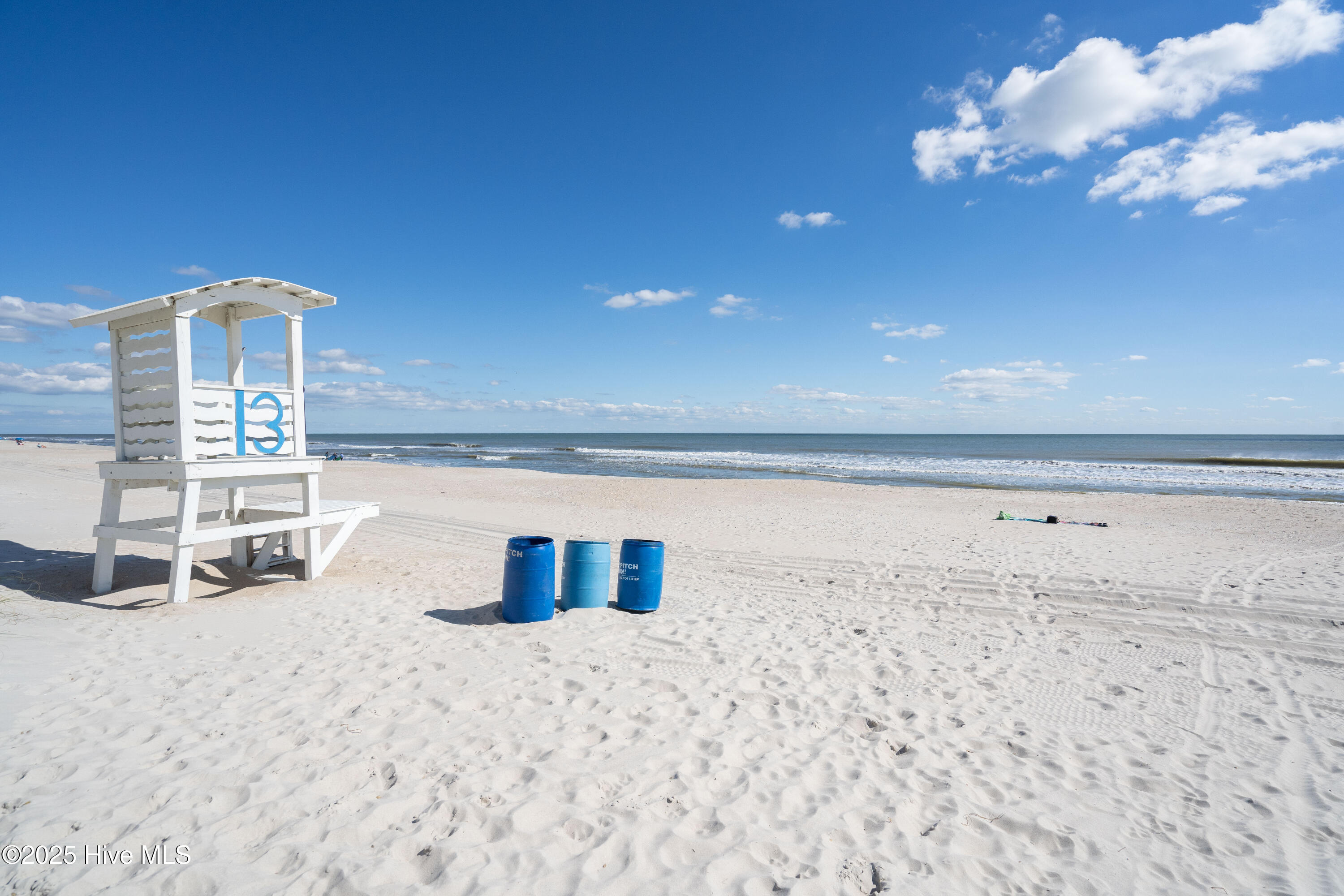 100553275 | Photo 39