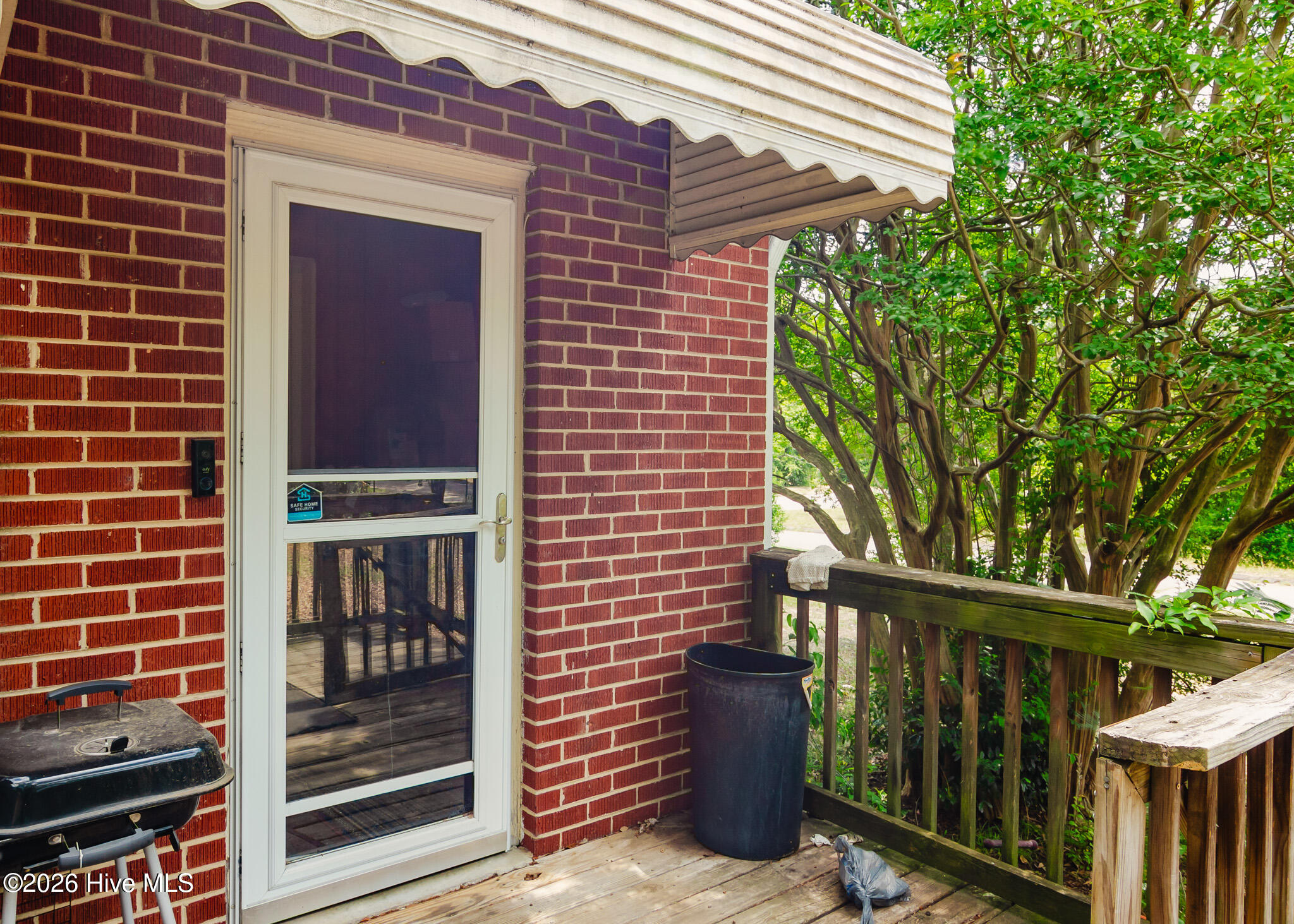 Side porch