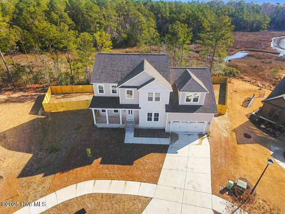 100566089 | Photo 53