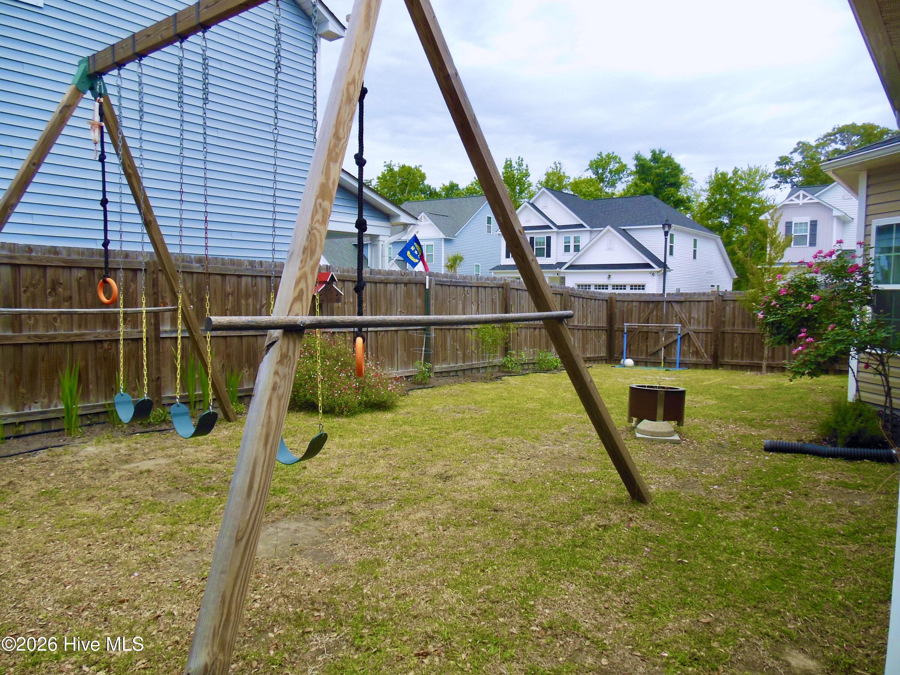 100571107 | Photo 23