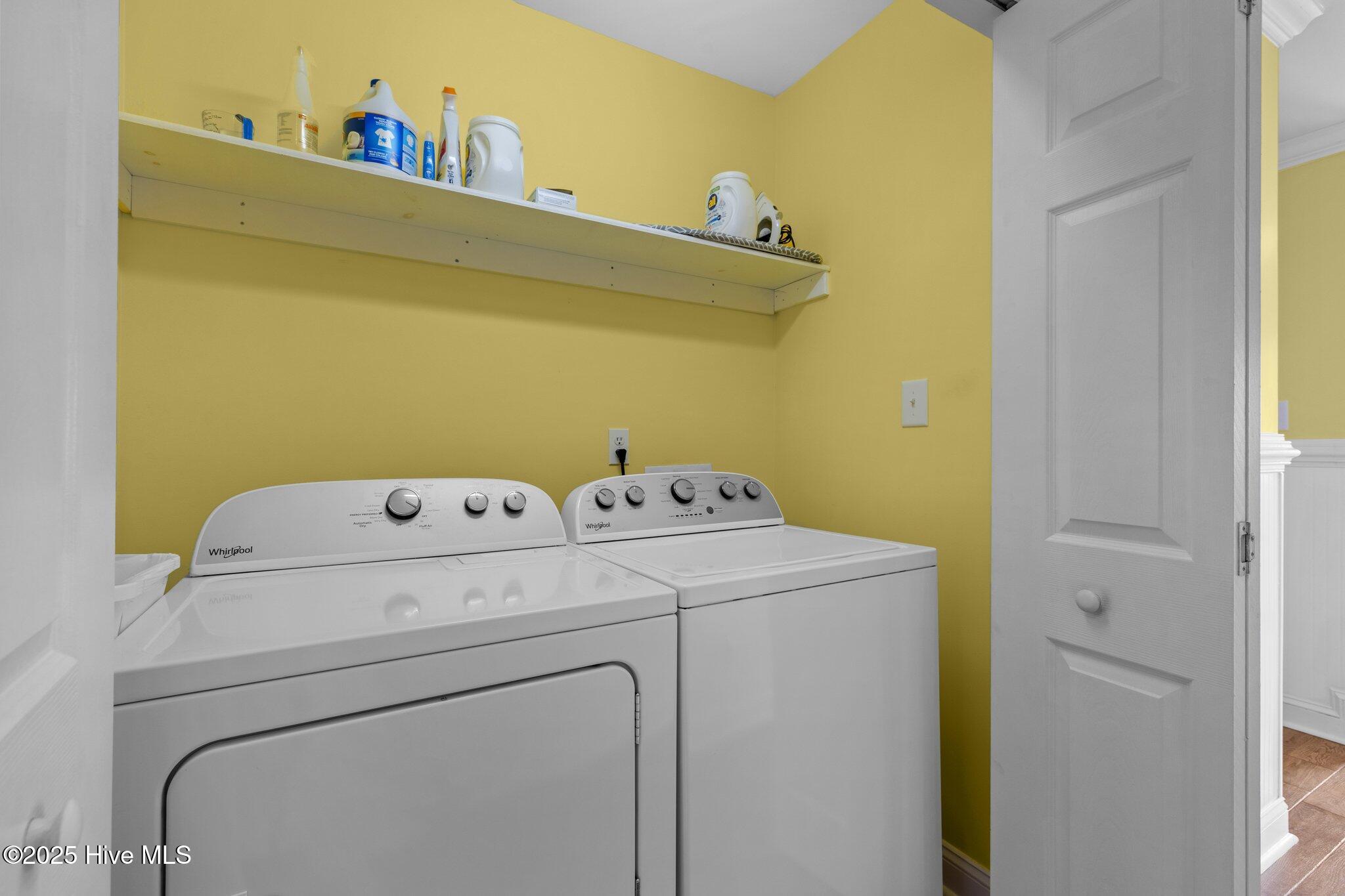 100509576 | Photo 38