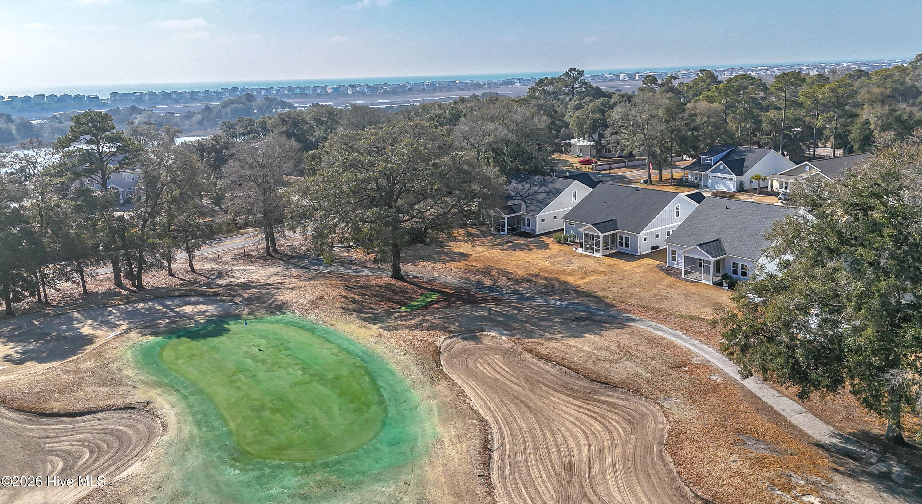 100553320 | Photo 48