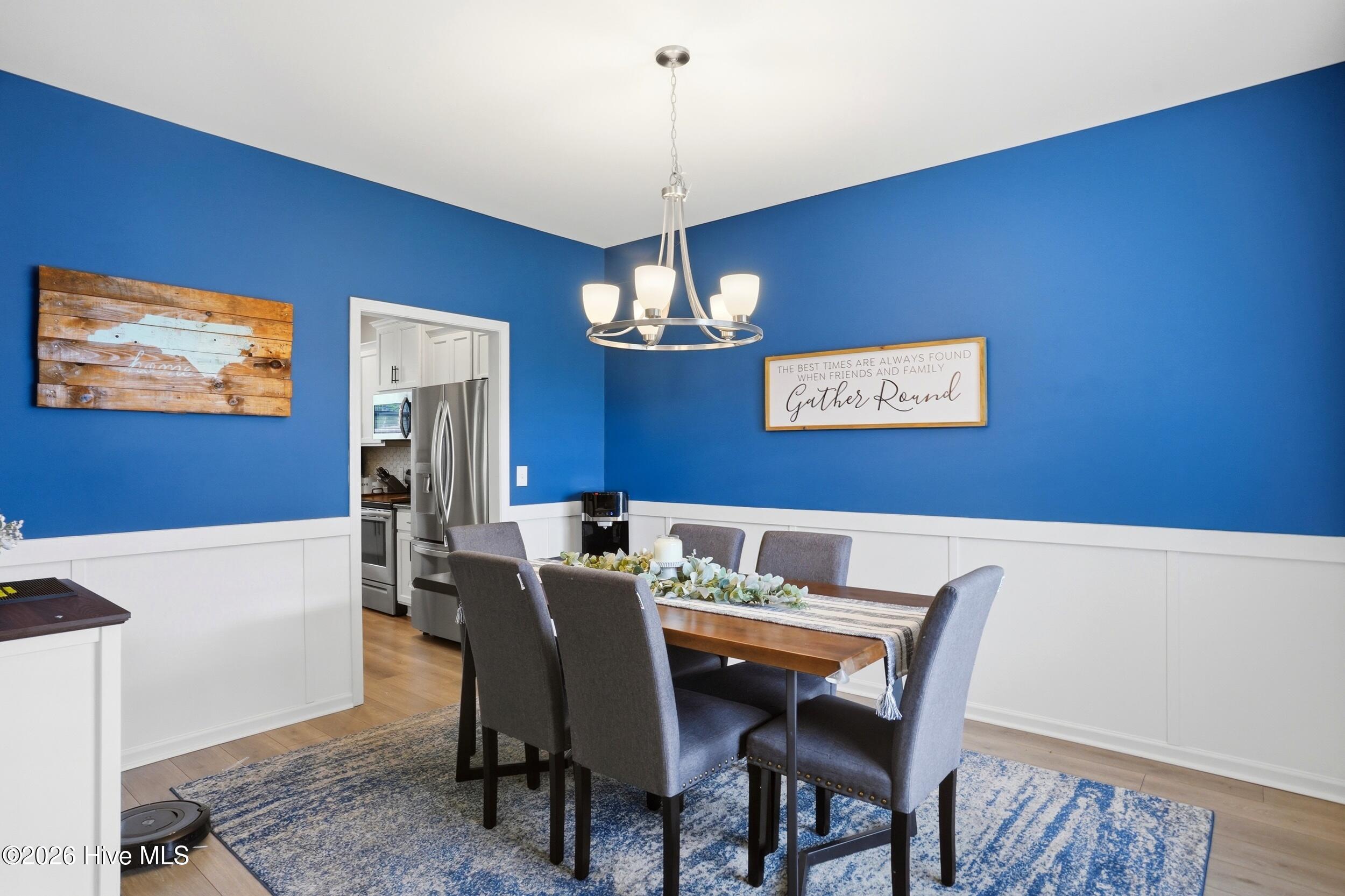 100567183 | Photo 16