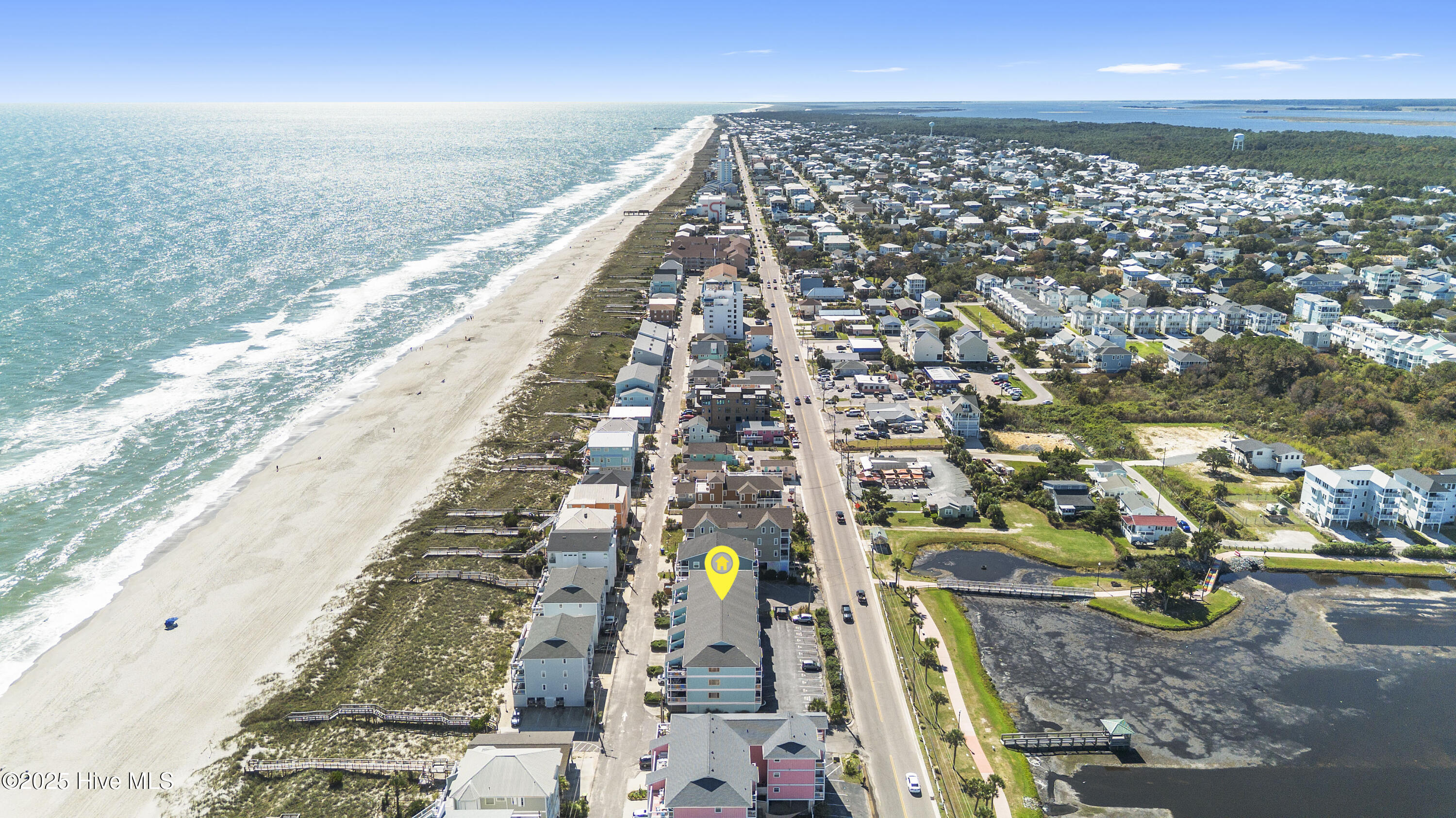 100537895 | Photo 23