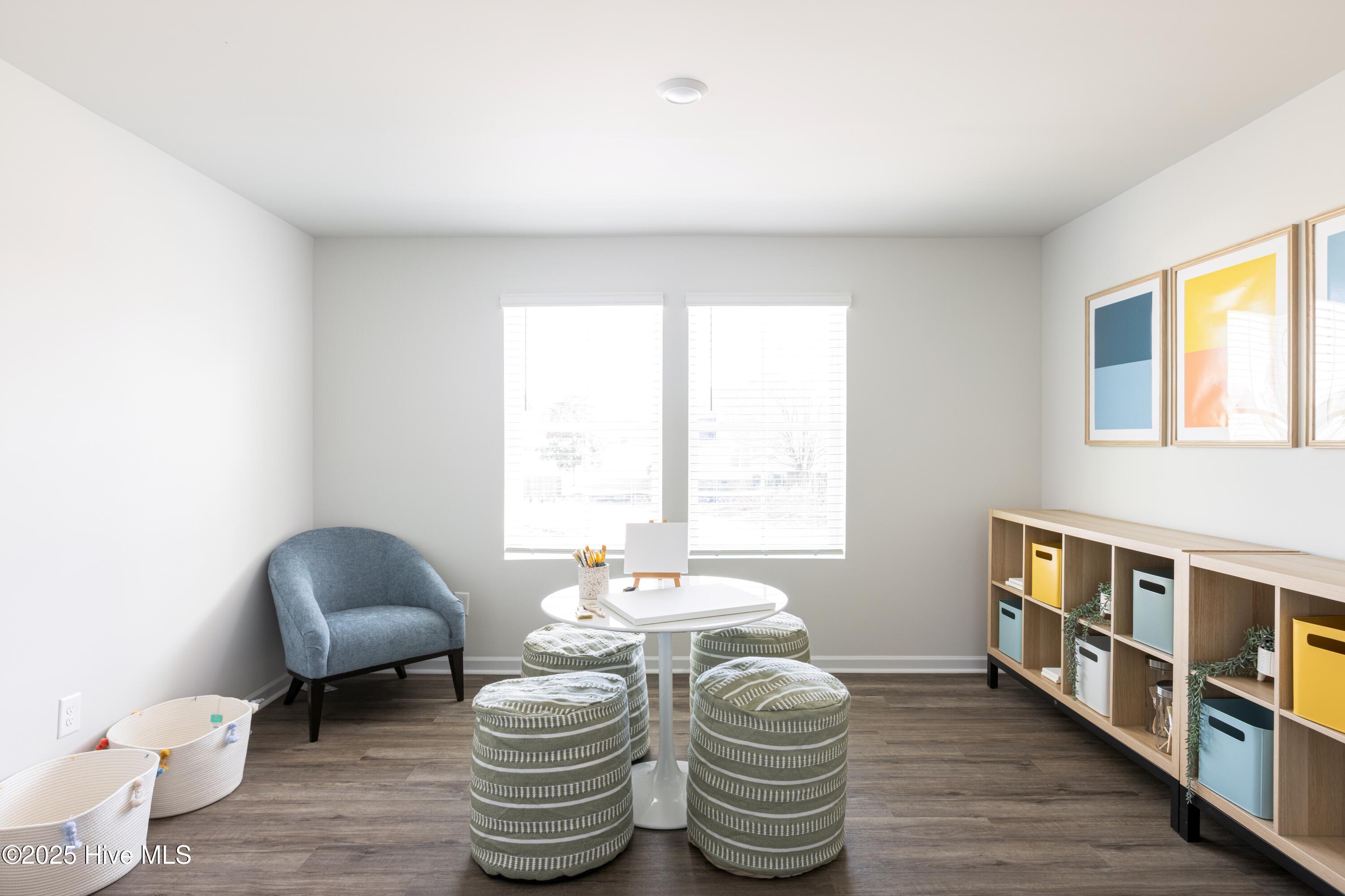 100533532 | Photo 29