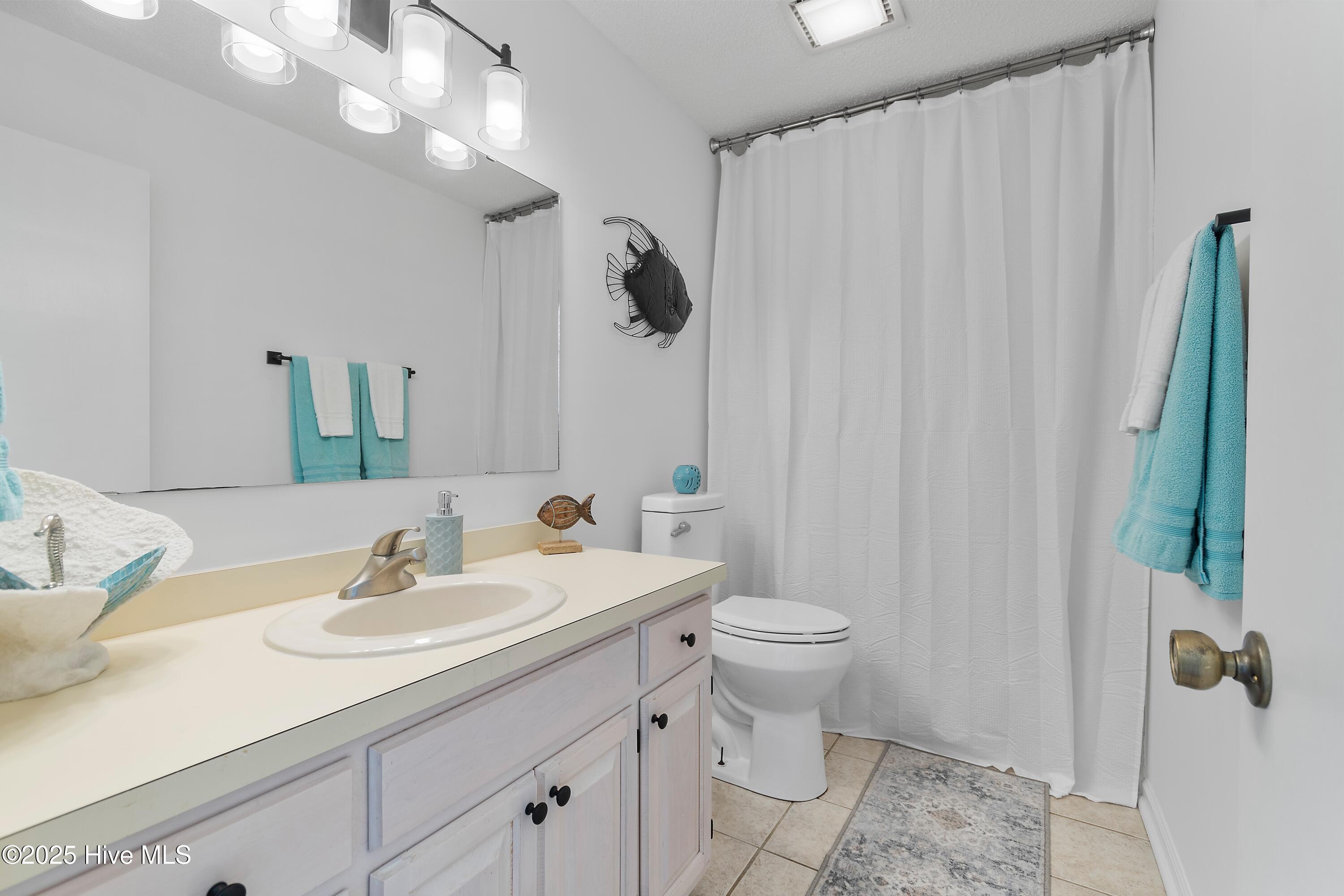 100539605 | Photo 27