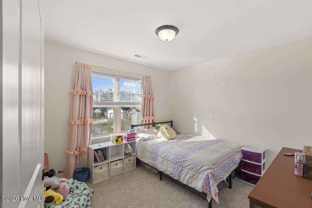 100561745 | Photo 19