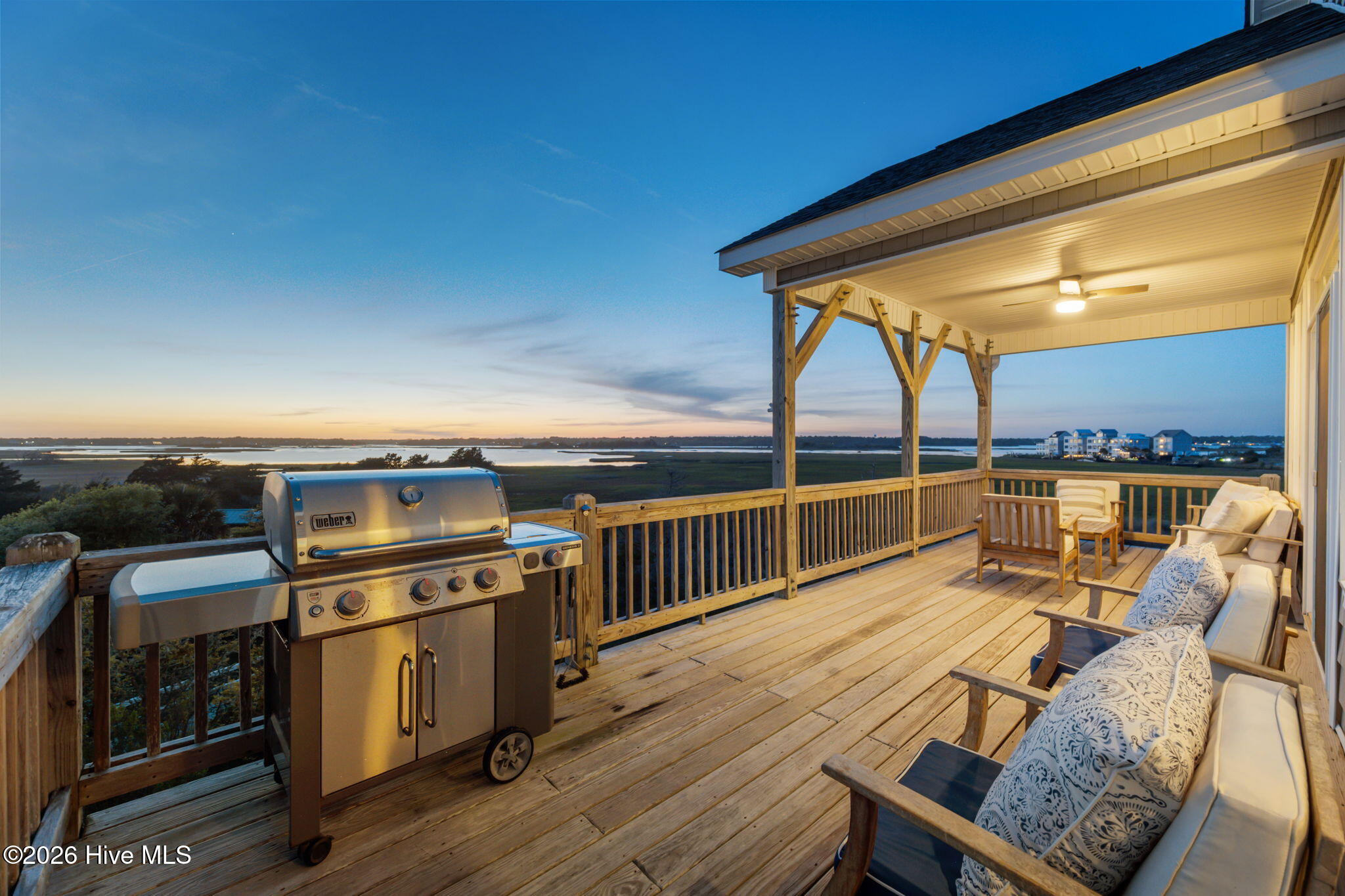 331 Oceanaire Lane, Surf City, NC, 28445