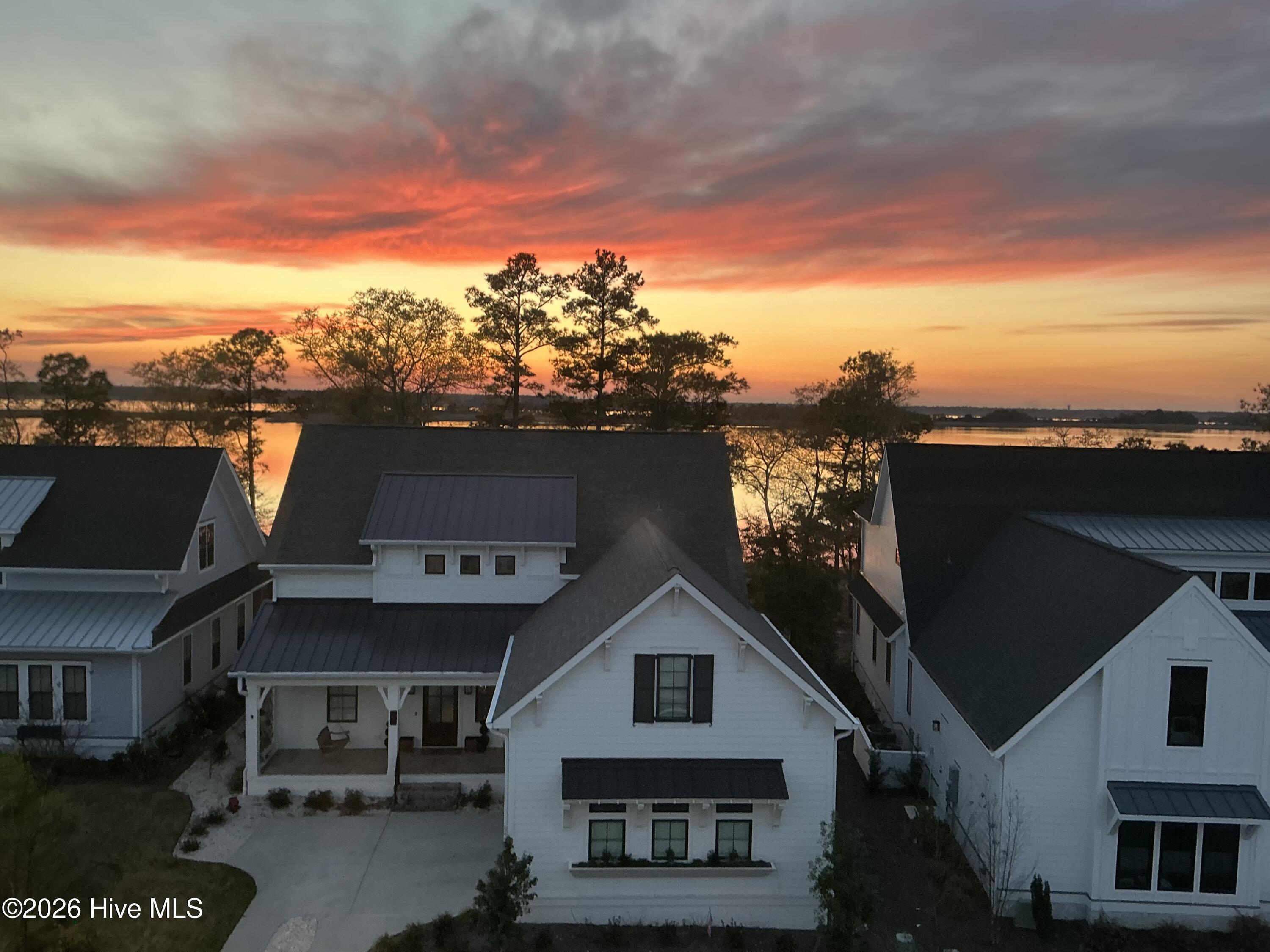 100556500 | Photo 36