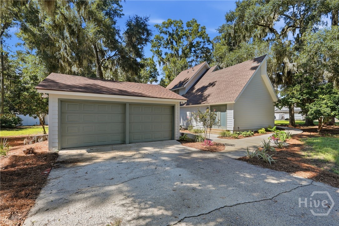 Photo 3 of Single family home for sale at 14710 Coffee Blf Rd, Savannah, GA 31419 | MLS# SA364260 | Listing updated on 2026-09-15