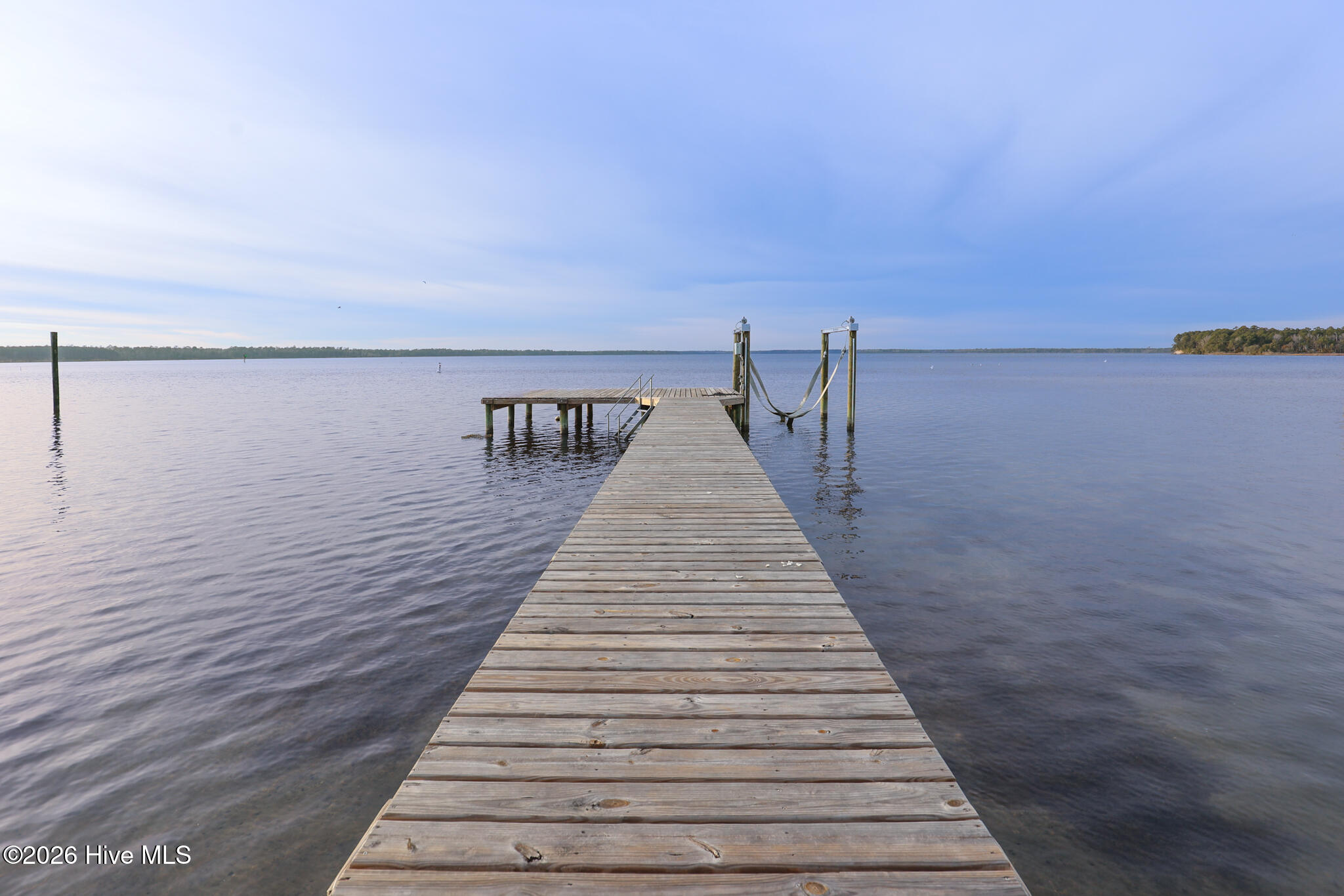 100556044 | Photo 68