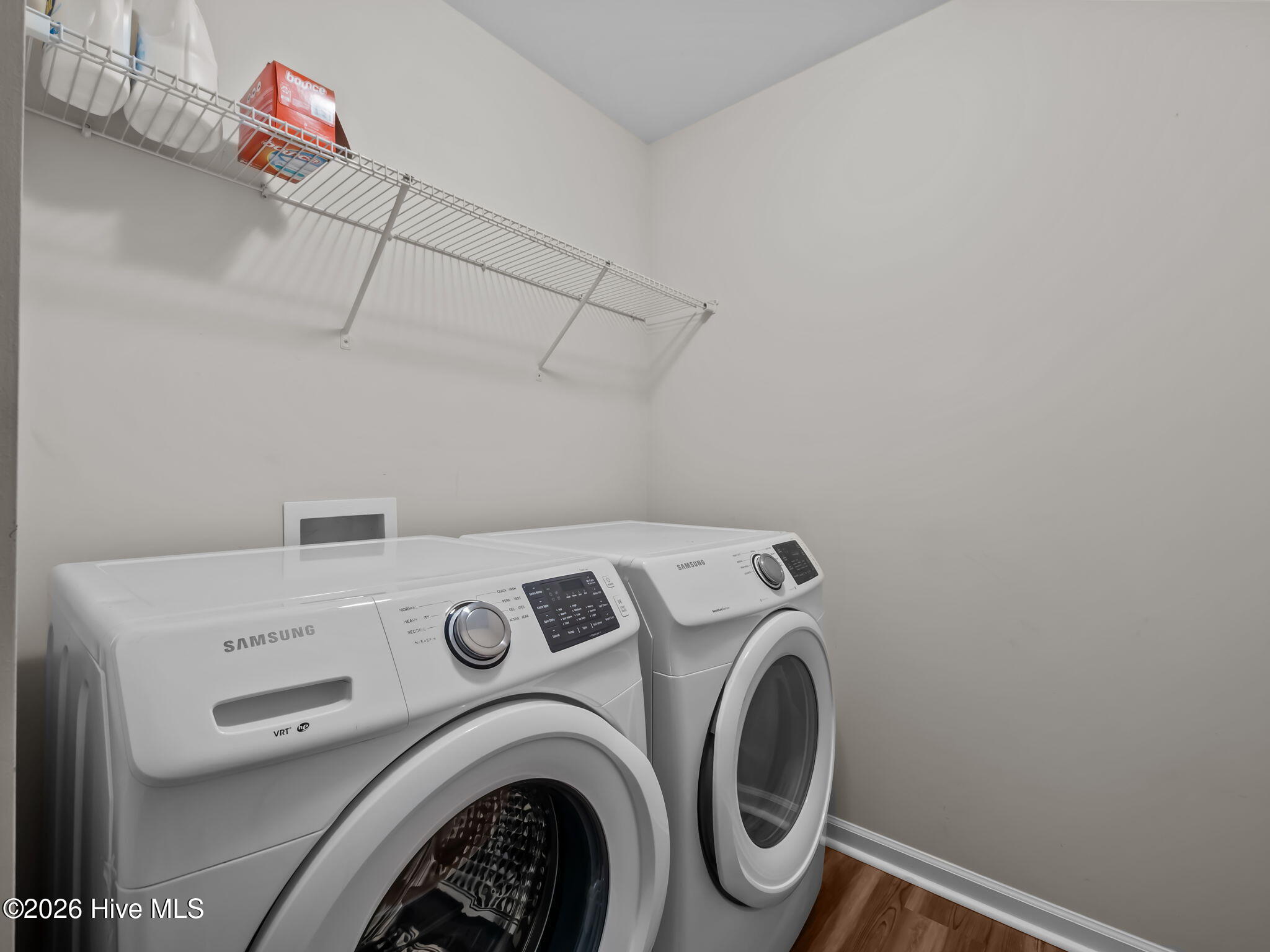 100548967 | Photo 20