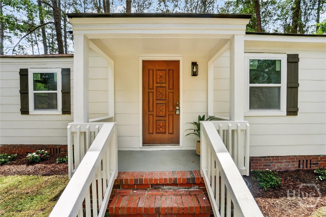 Photo 3 of Single family home for sale at 101 Timberline Dr, Savannah, GA 31404 | MLS# SA356656 | Listing updated on 2026-10-09